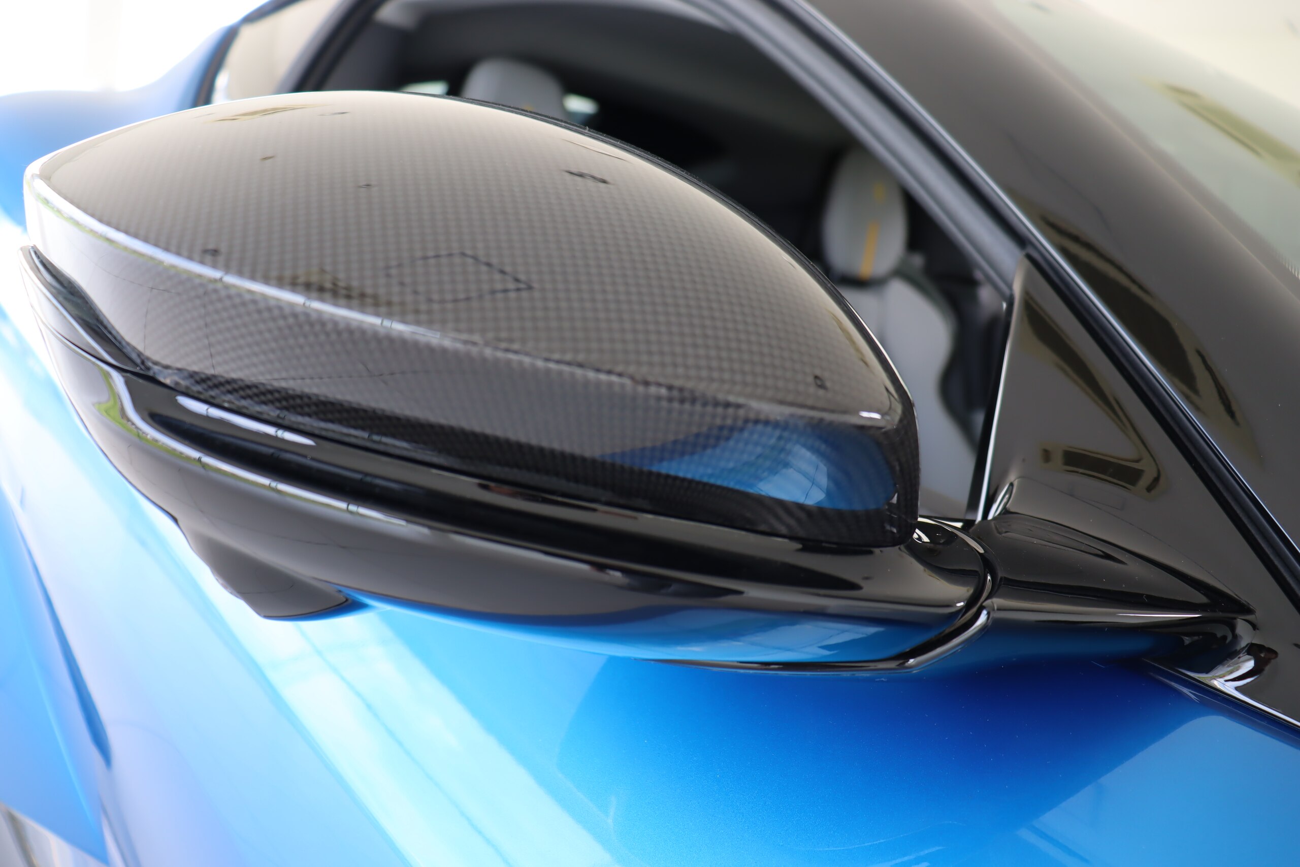 2025 Ferrari 12Cilindri — Photo 38 / 47
