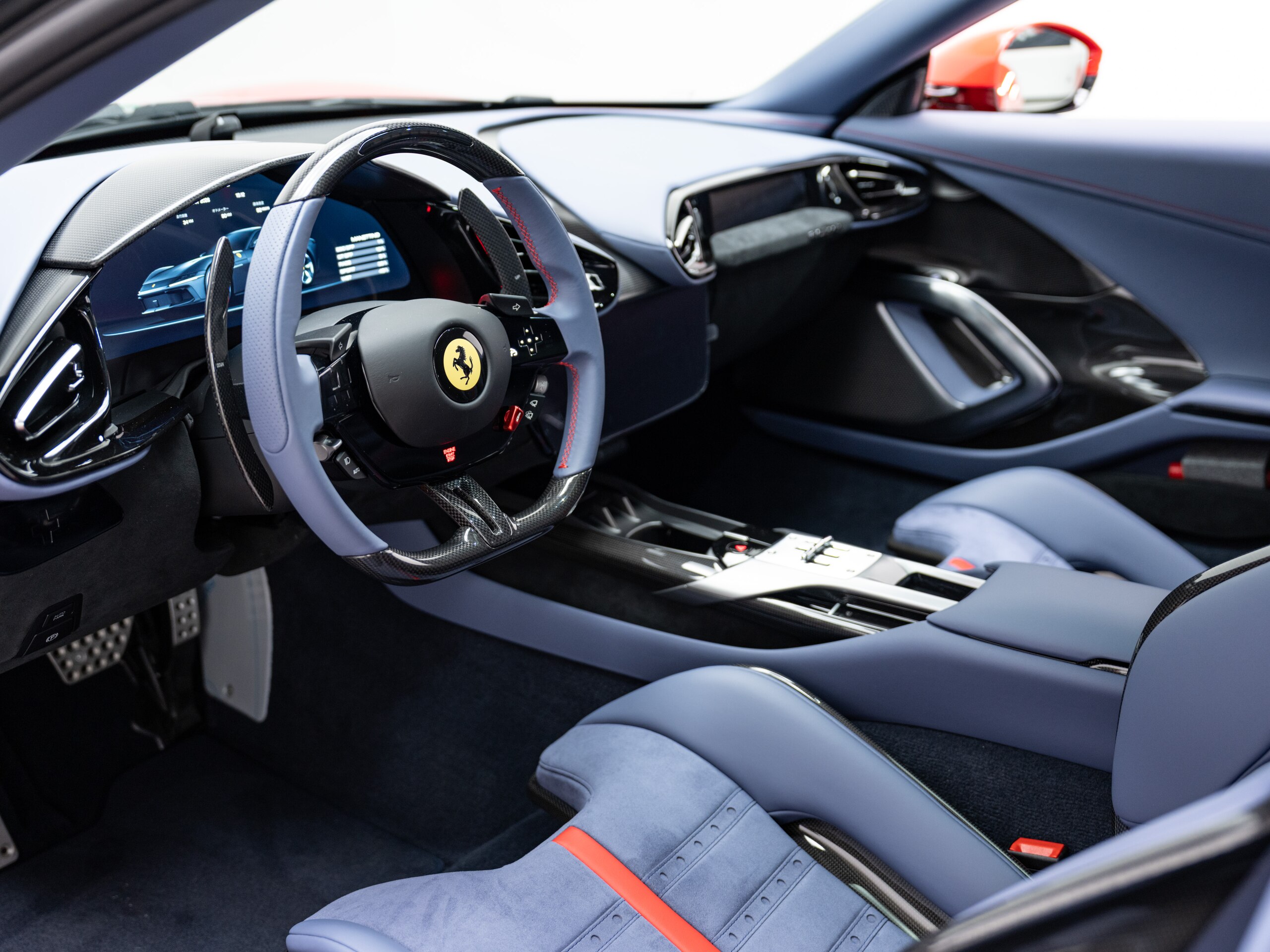 2025 Ferrari 12Cilindri — Photo 9 / 34