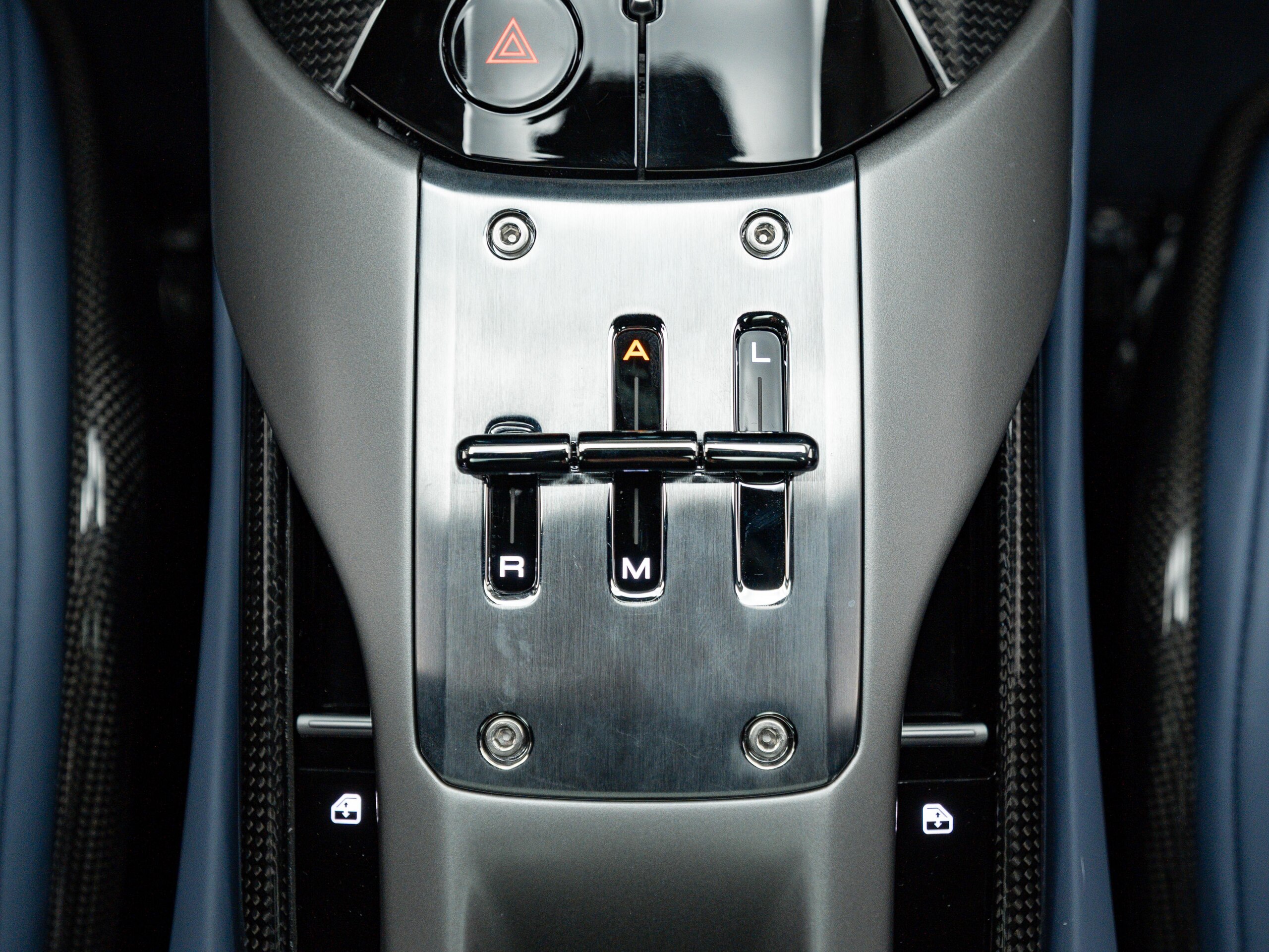 2025 Ferrari 12Cilindri — Photo 16 / 34