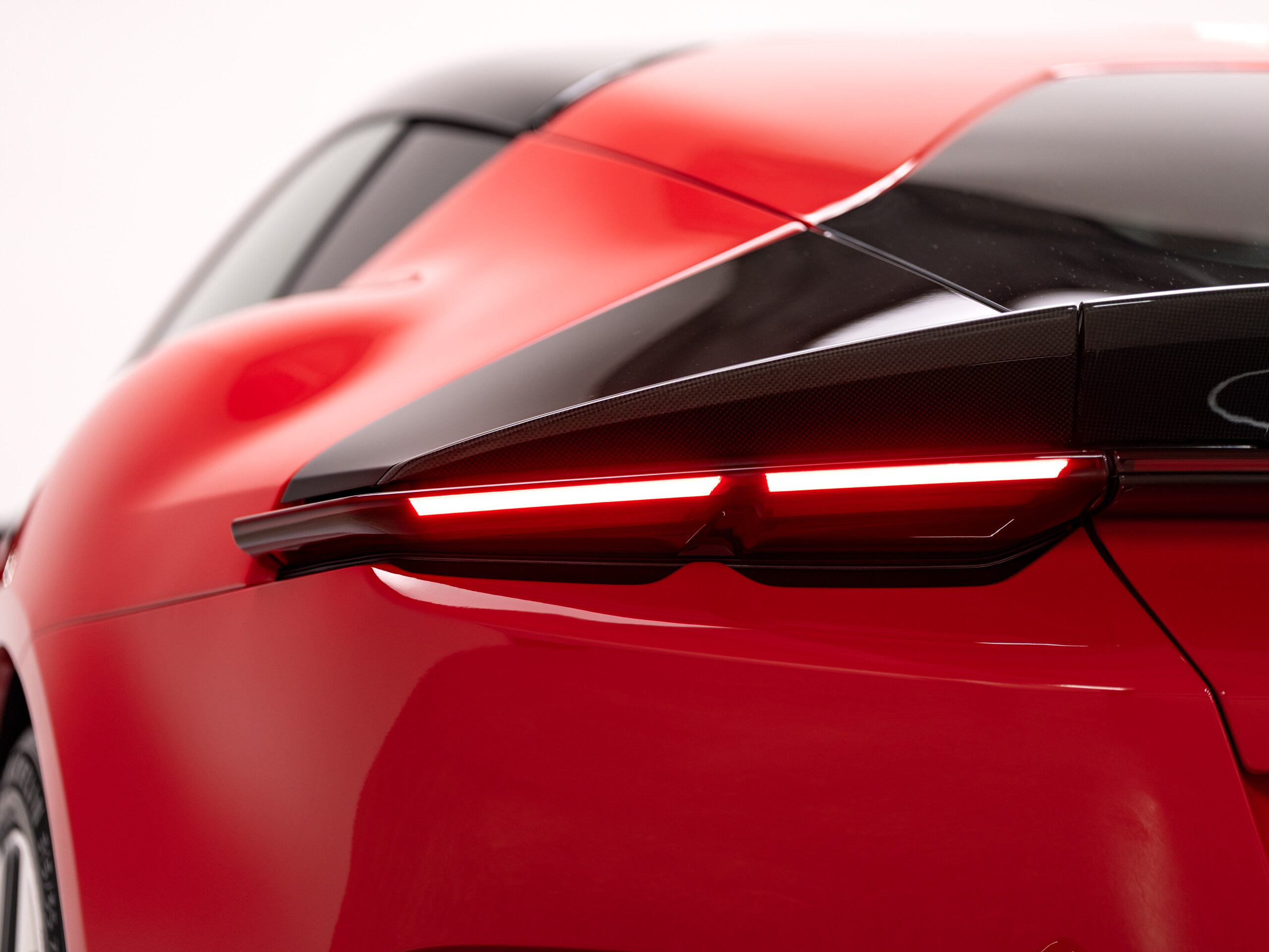 2025 Ferrari 12Cilindri — Photo 23 / 34