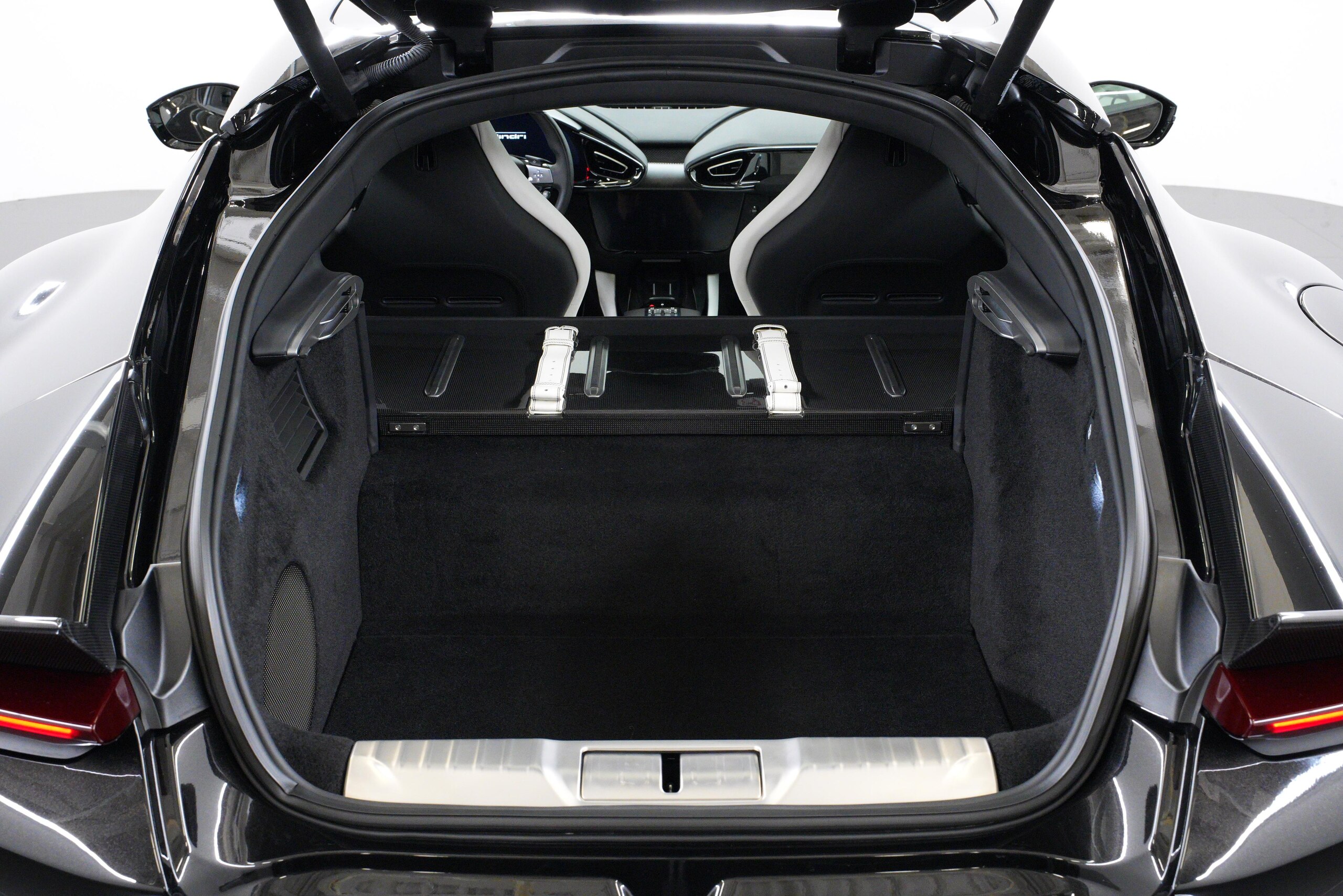 2025 Ferrari 12Cilindri — Photo 21 / 60