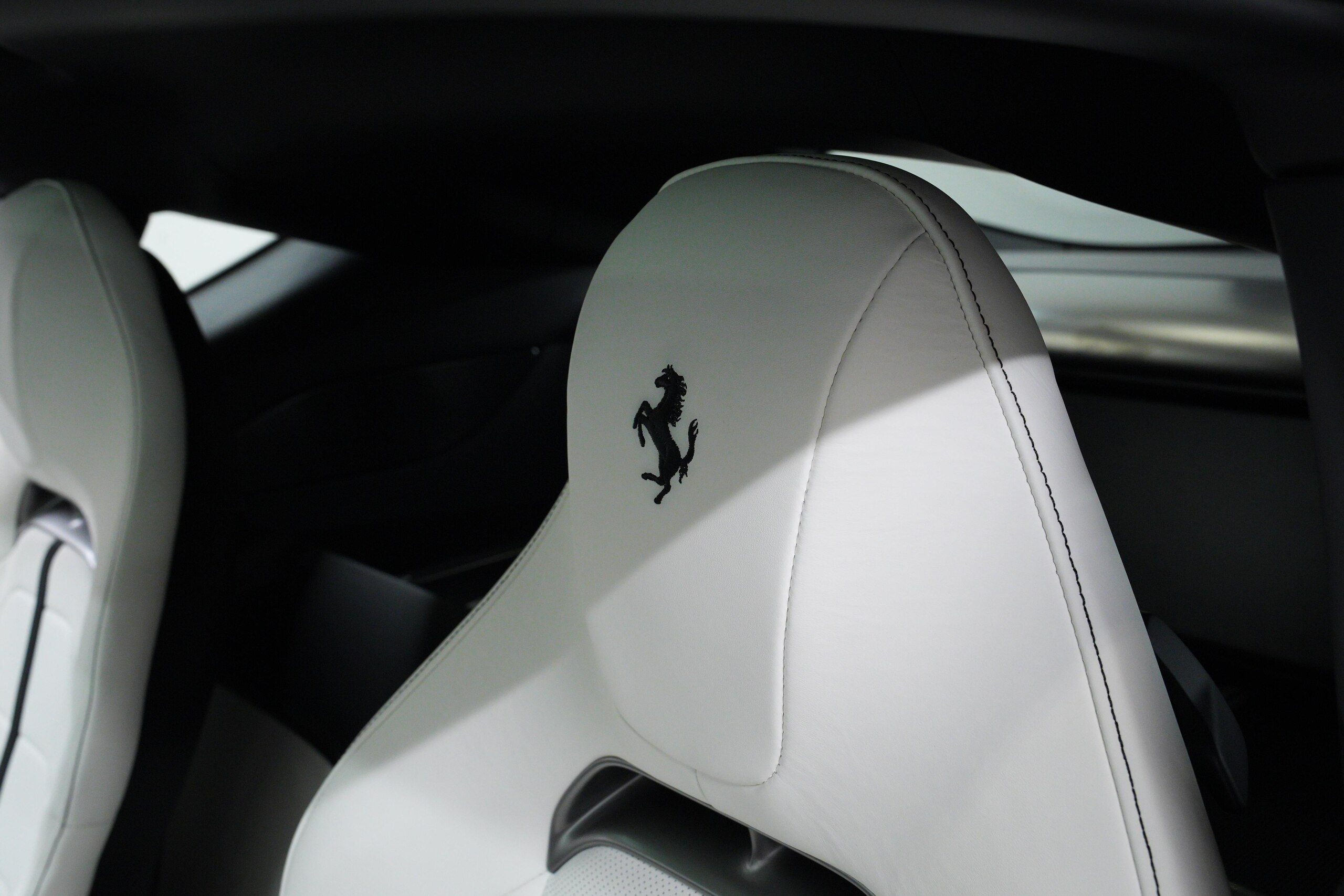 2025 Ferrari 12Cilindri — Photo 27 / 60