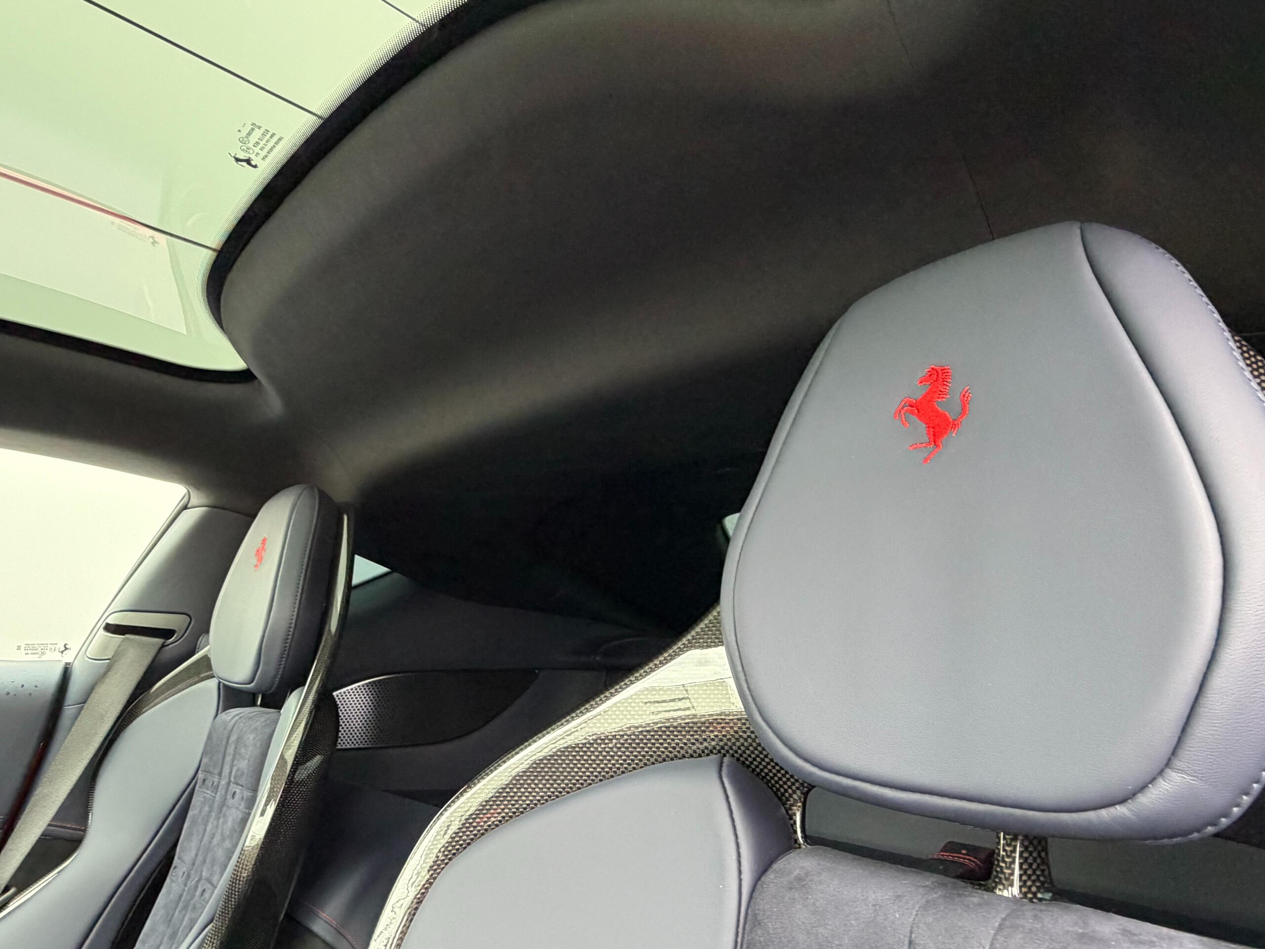 2025 Ferrari 12Cilindri — Photo 19 / 38
