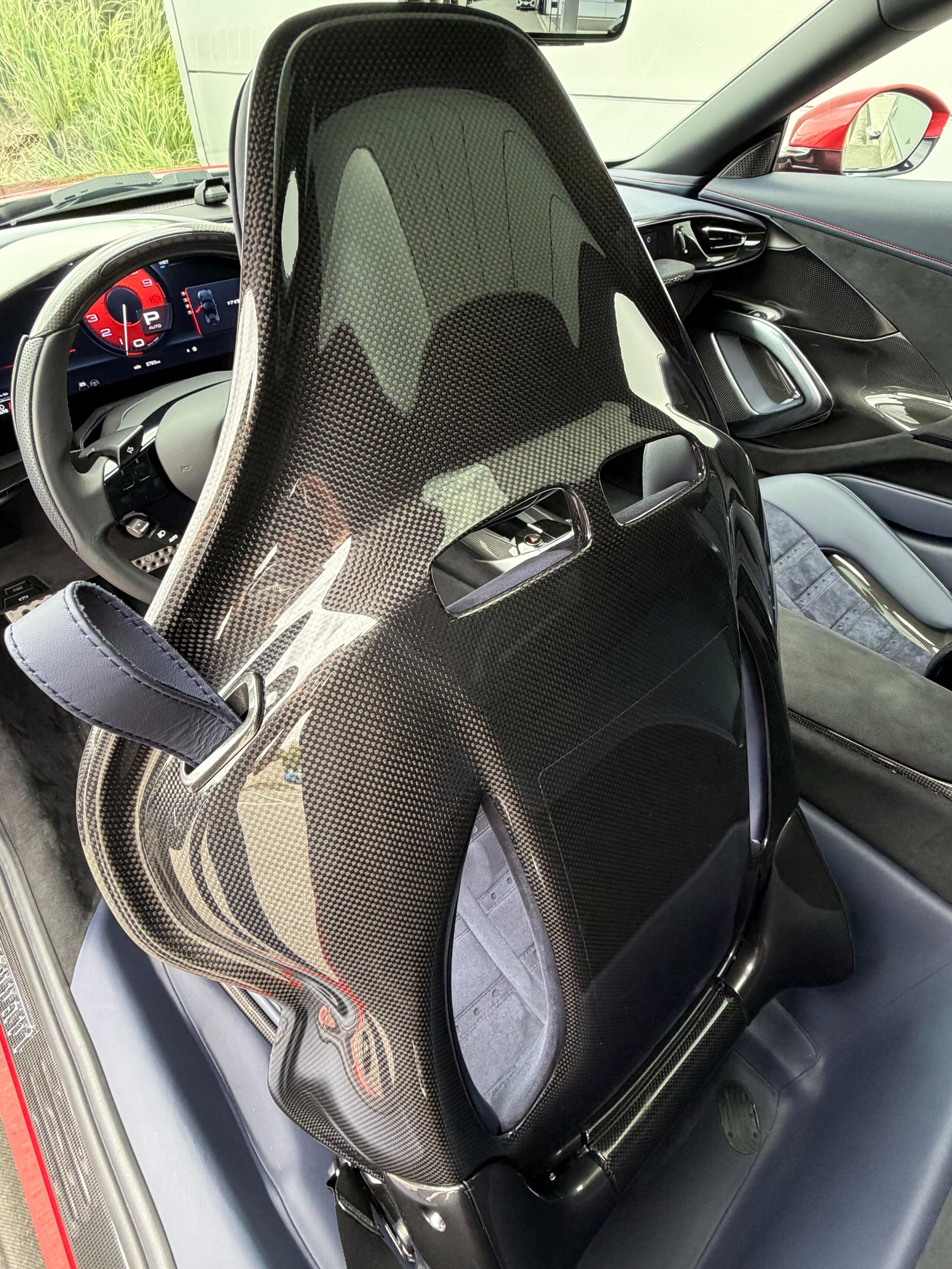 2025 Ferrari 12Cilindri — Photo 21 / 38