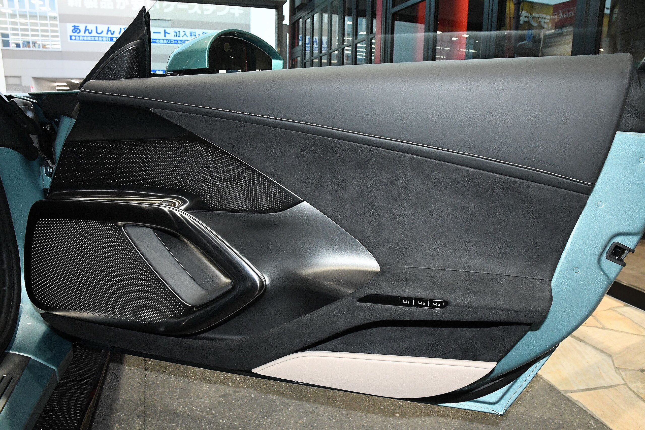 2025 Ferrari 12Cilindri — Photo 19 / 47