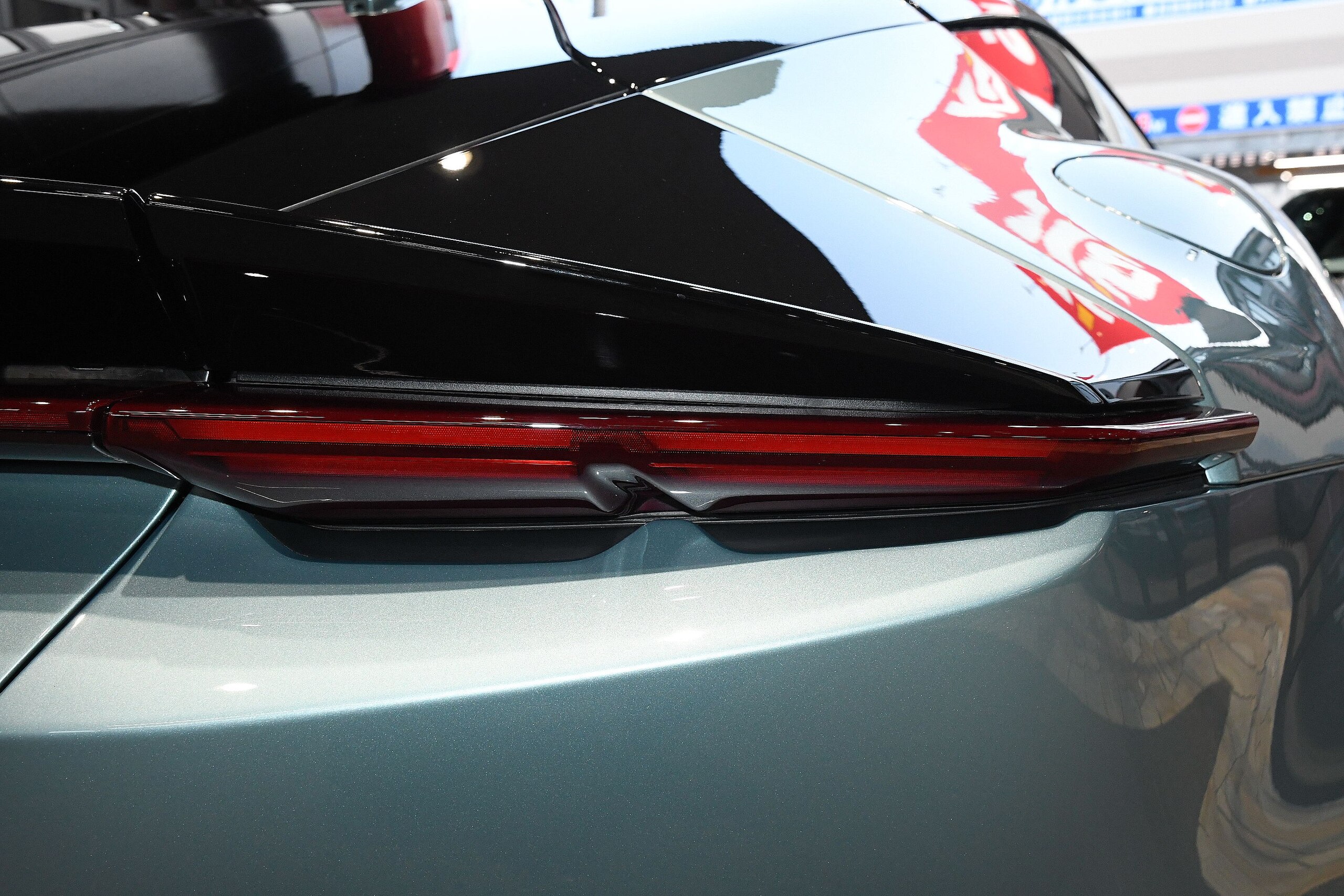 2025 Ferrari 12Cilindri — Photo 39 / 47