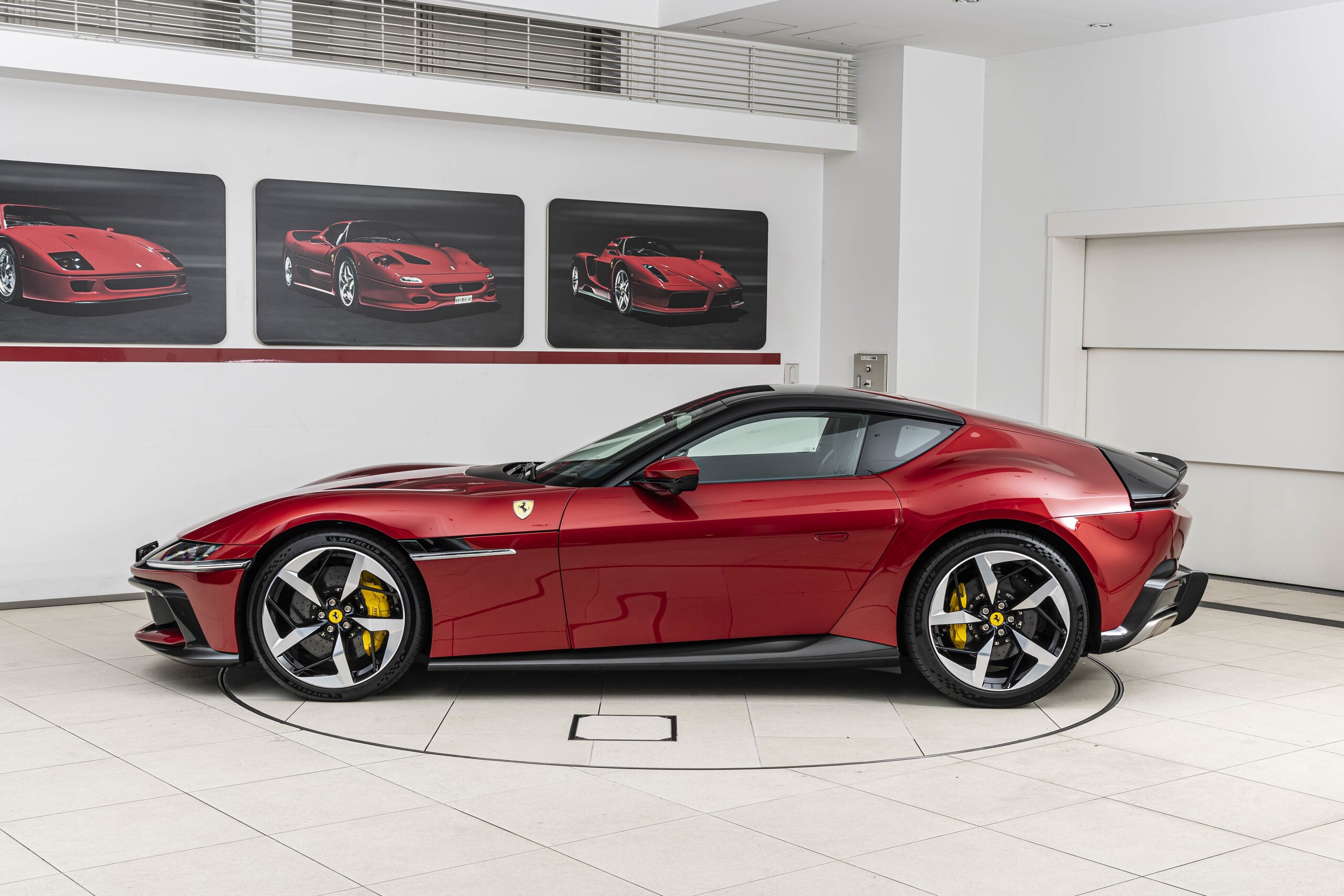 2025 Ferrari 12Cilindri — Photo 10 / 30