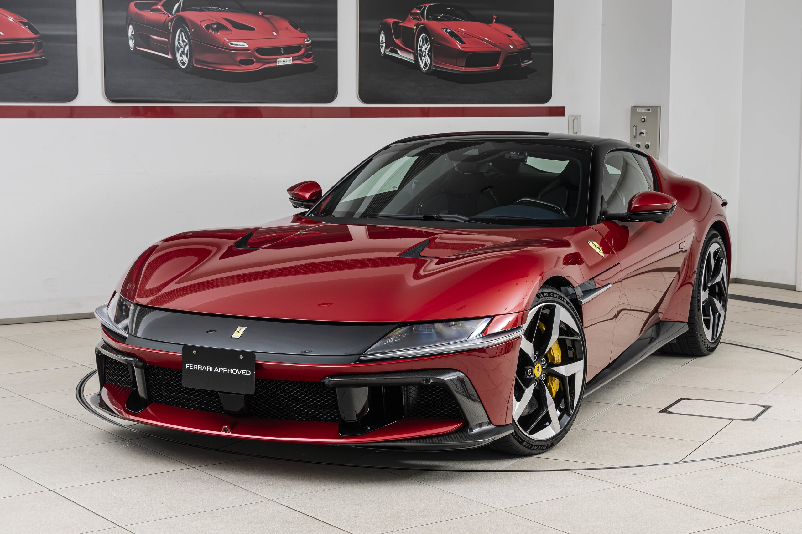 2025 Ferrari 12Cilindri — Photo 12 / 30
