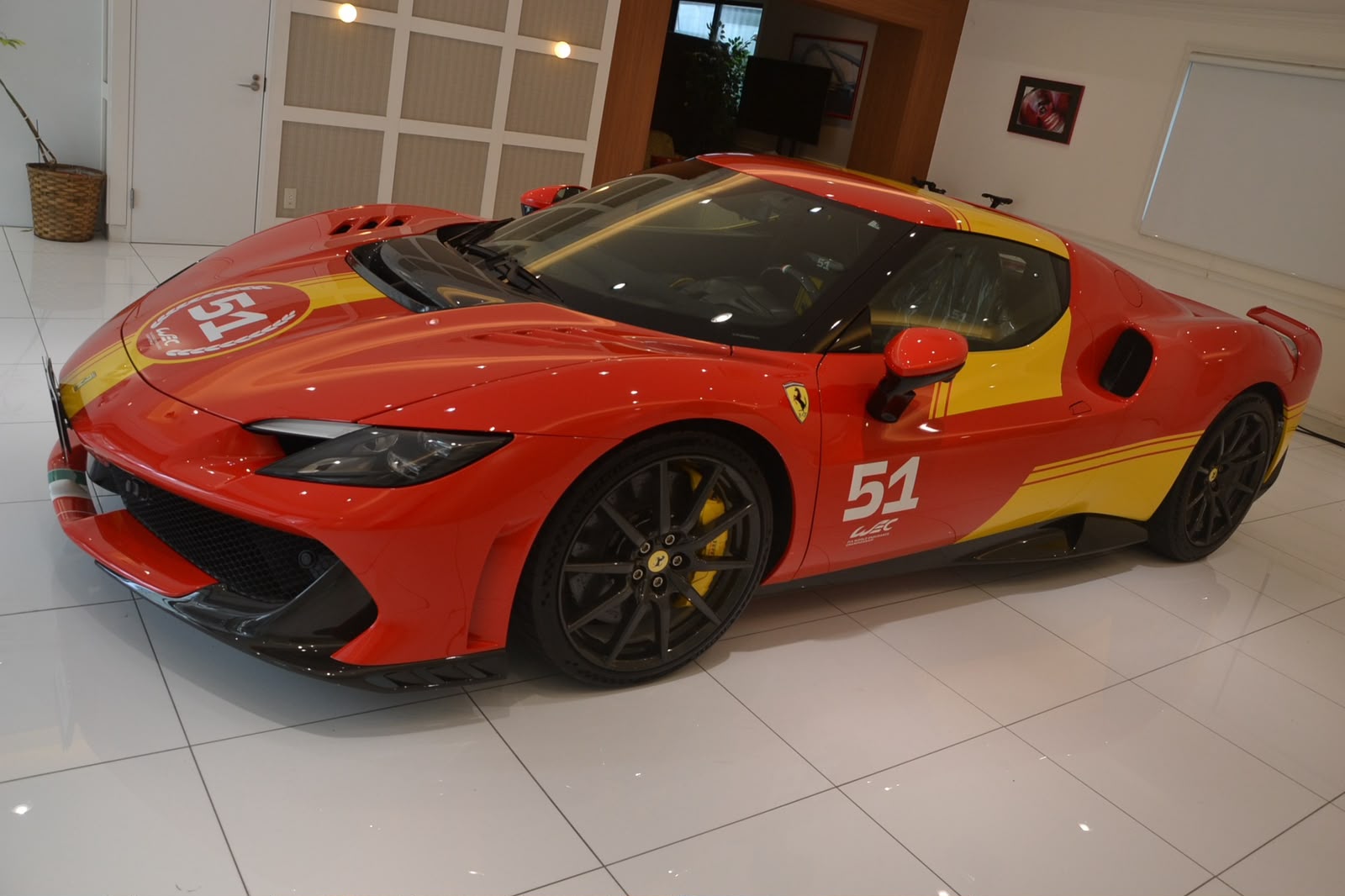 2025 Ferrari 296 Speciale Piloti — Photo 14 / 73