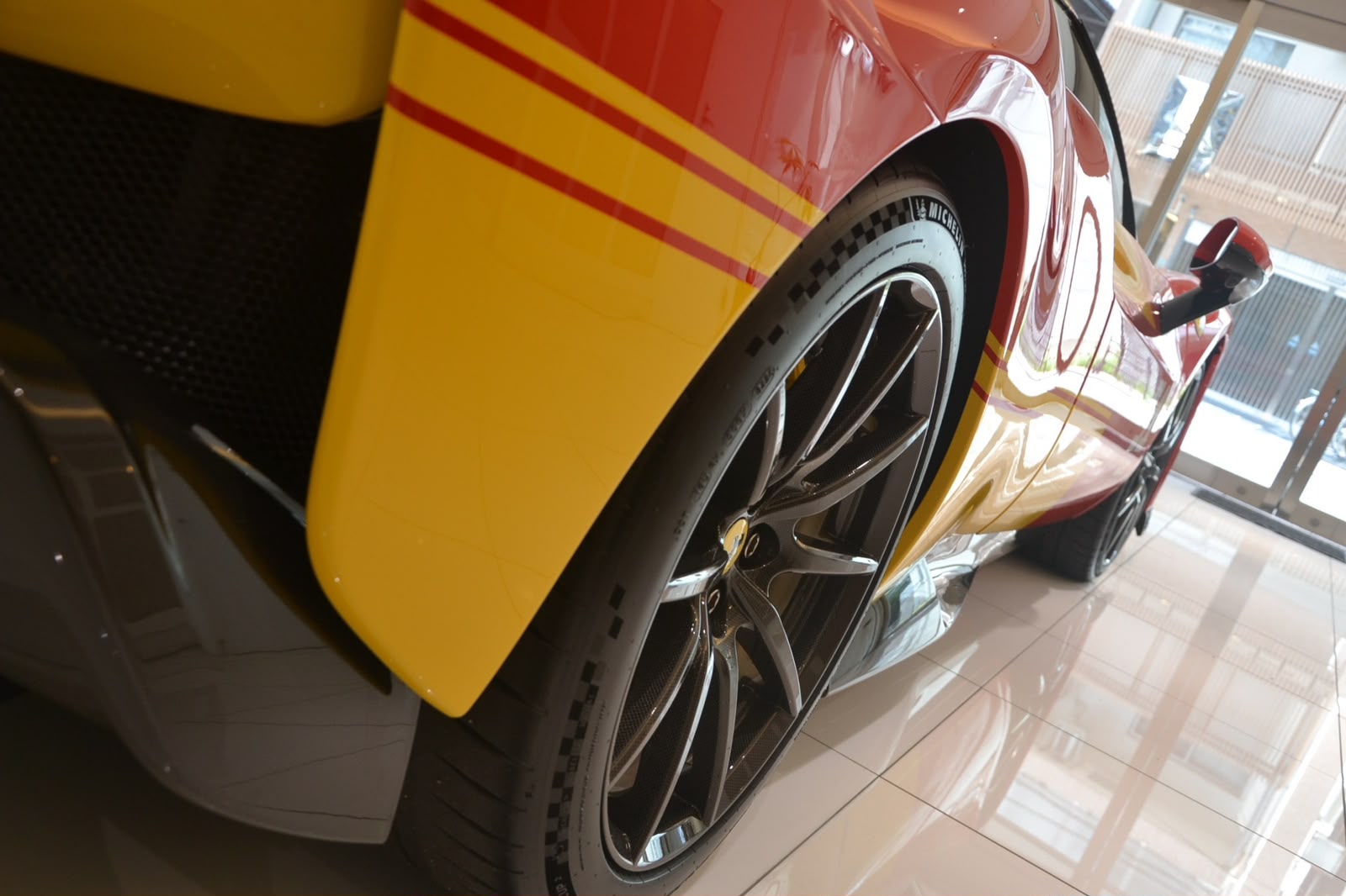 2025 Ferrari 296 Speciale Piloti — Photo 22 / 73