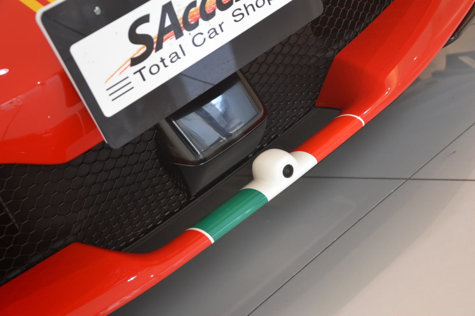 2025 Ferrari 296 Speciale Piloti — Photo 25 / 73