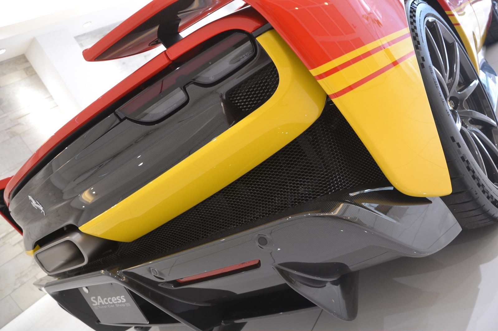 2025 Ferrari 296 Speciale Piloti — Photo 27 / 73