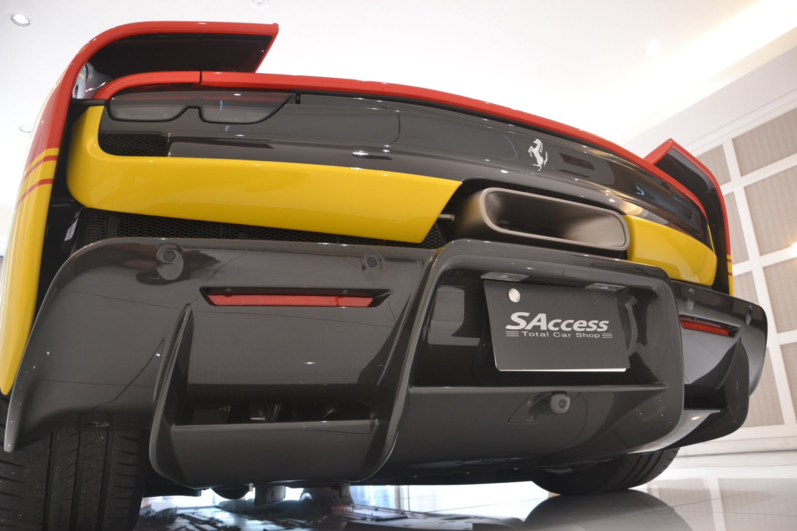 2025 Ferrari 296 Speciale Piloti — Photo 31 / 73