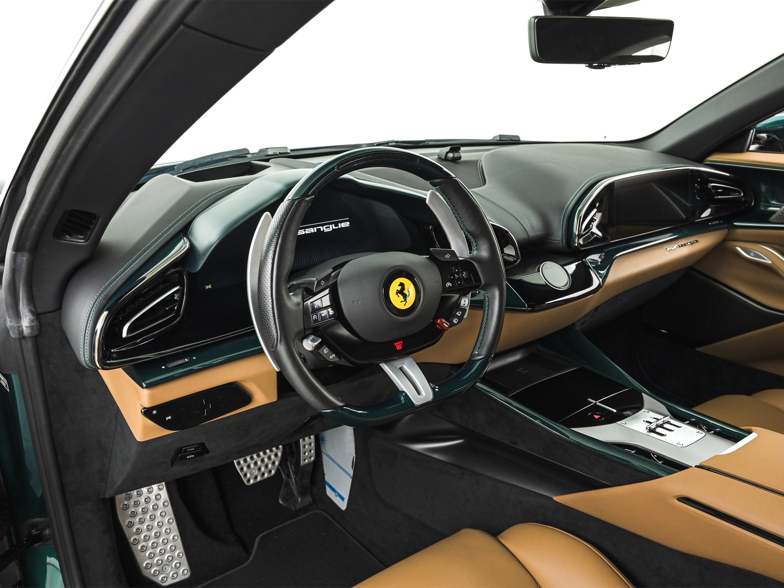 2025 Ferrari Purosangue — Photo 7 / 37