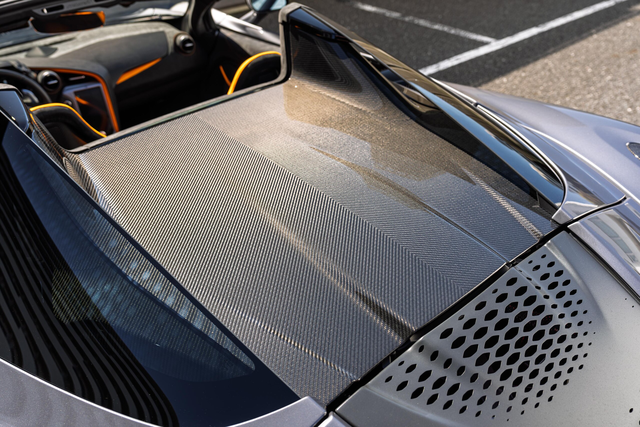 2025 McLaren 750S Spider — Photo 26 / 40