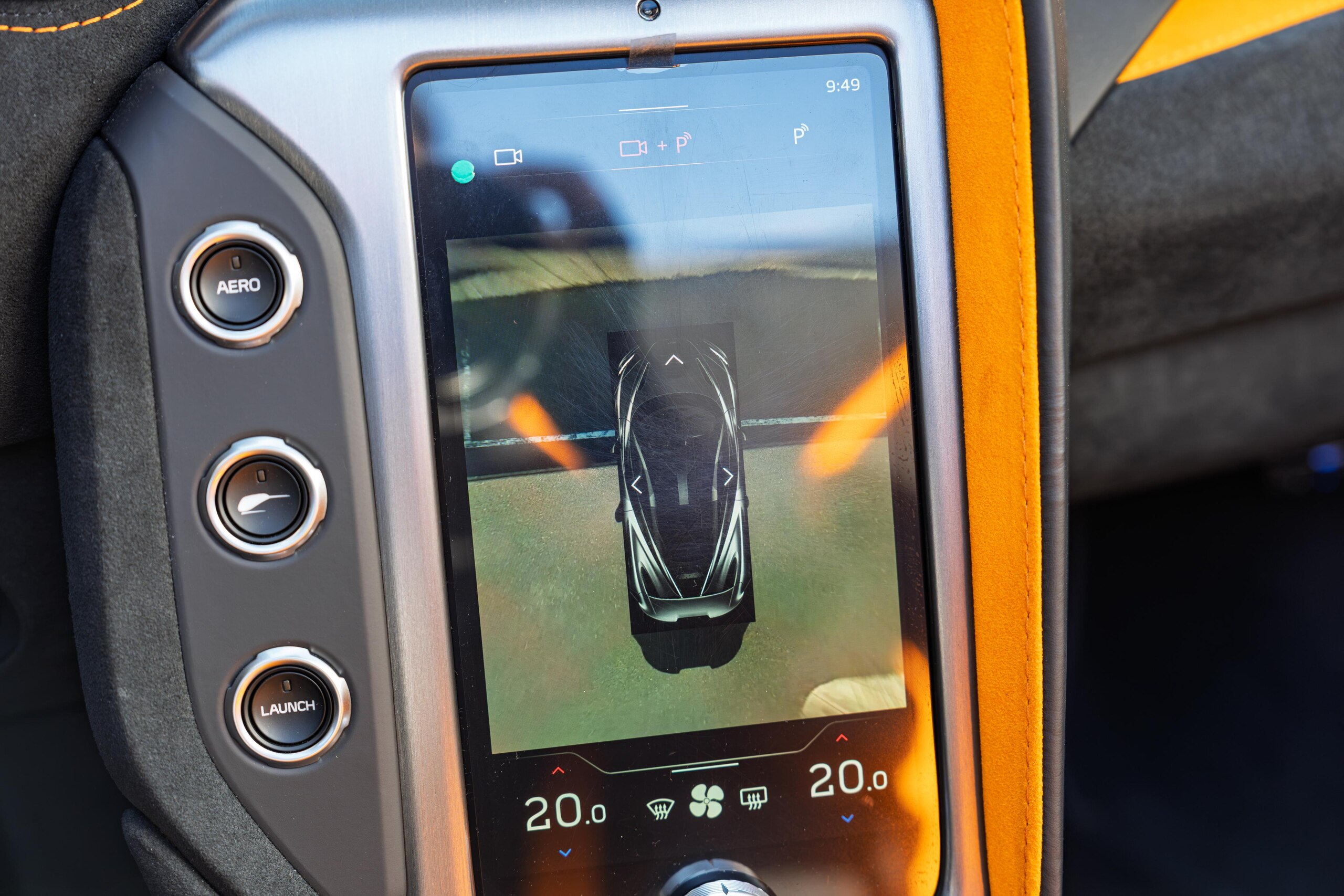 2025 McLaren 750S Spider — Photo 33 / 40