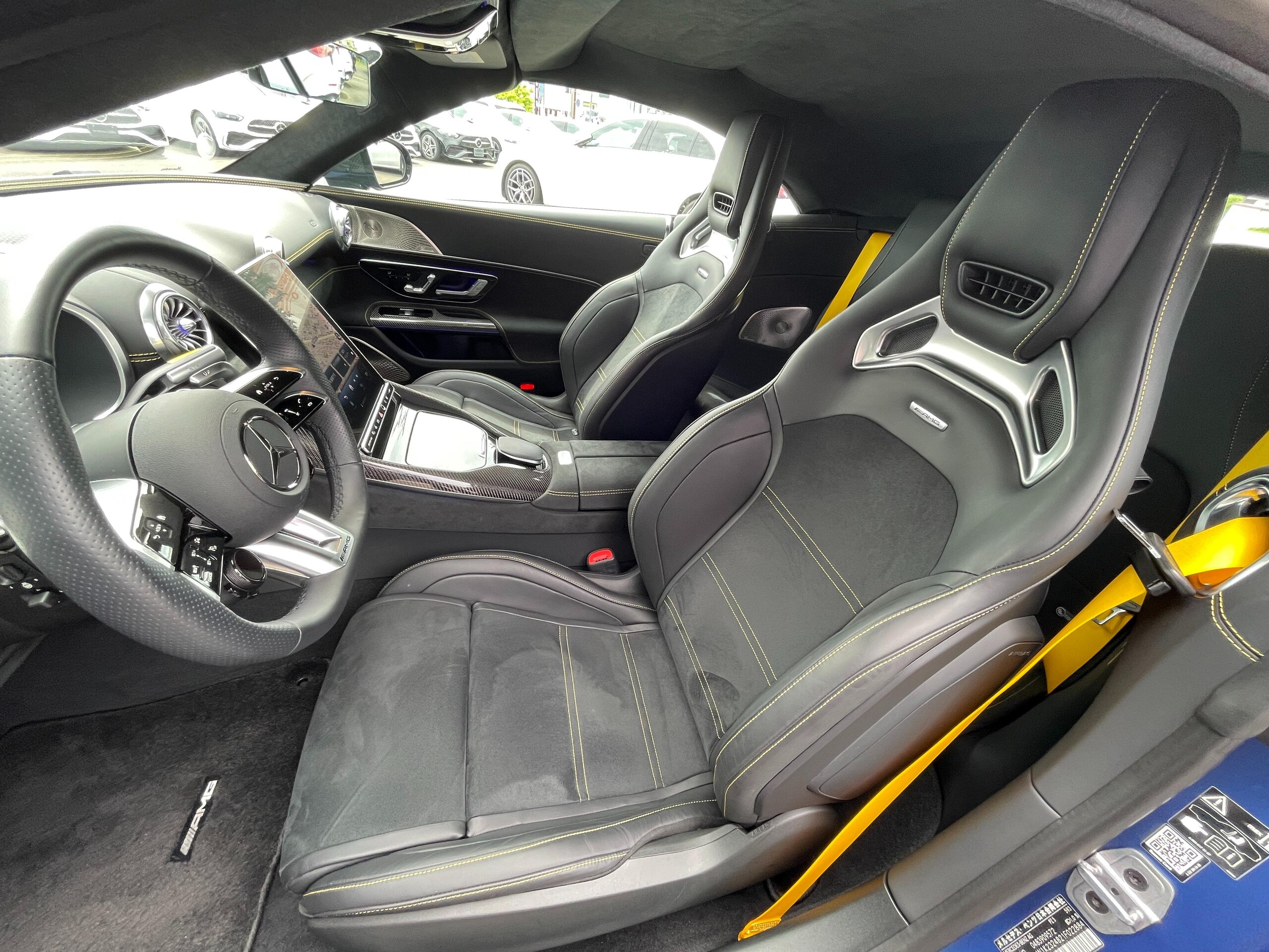 2025 Mercedes Benz AMG SL63 SE Performance — Photo 7 / 51