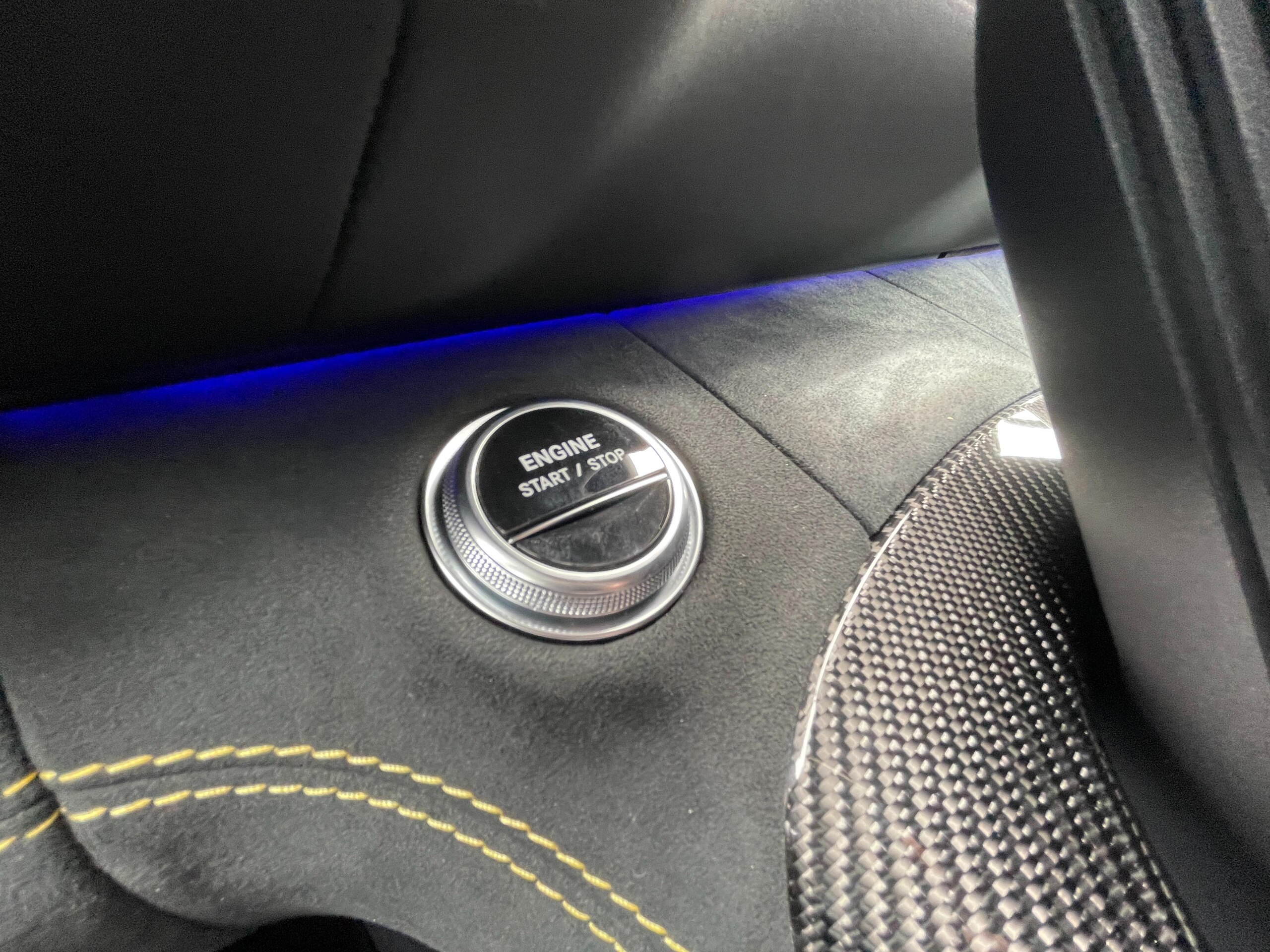 2025 Mercedes Benz AMG SL63 SE Performance — Photo 13 / 51