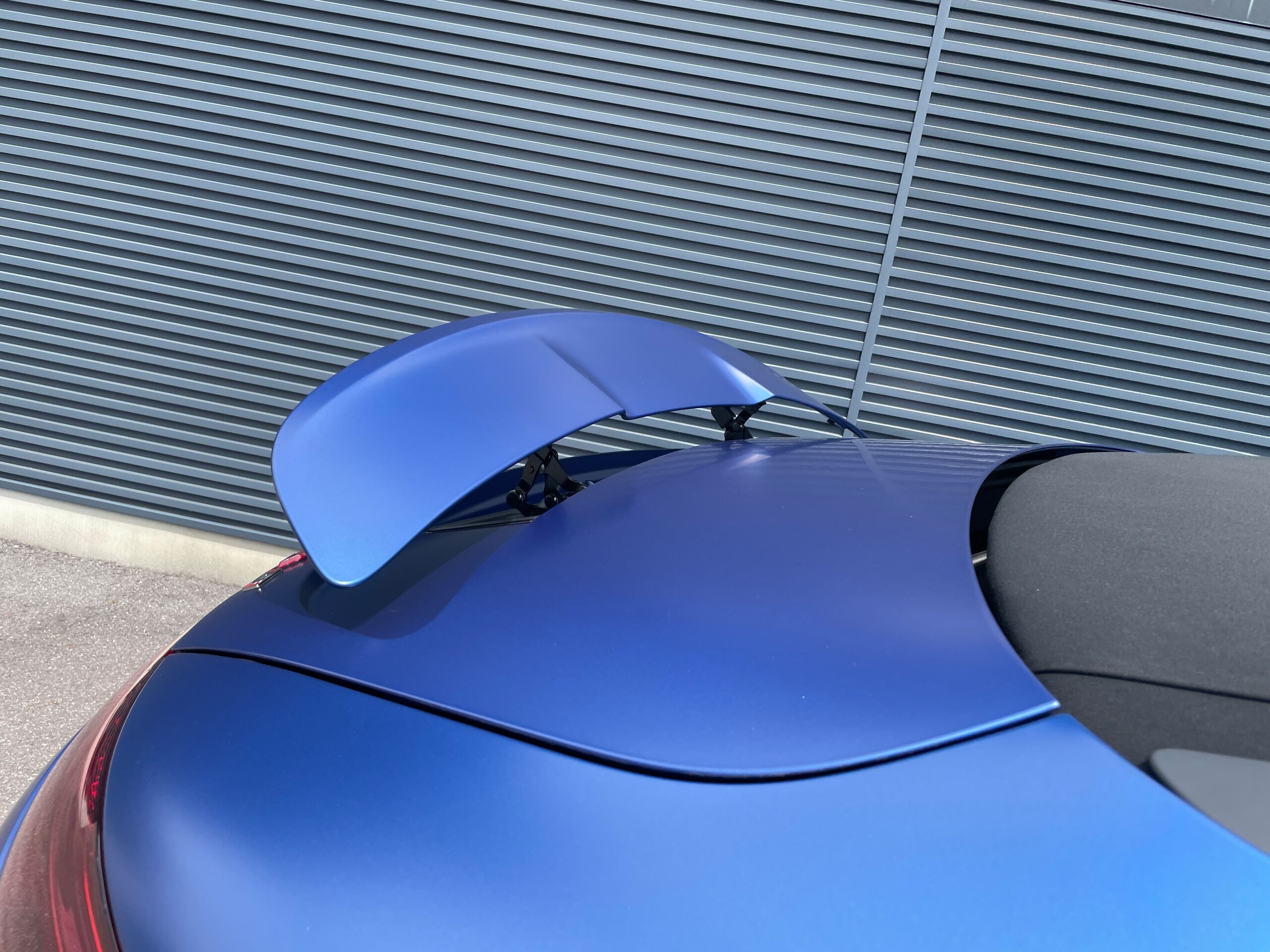 2025 Mercedes Benz AMG SL63 SE Performance — Photo 37 / 51