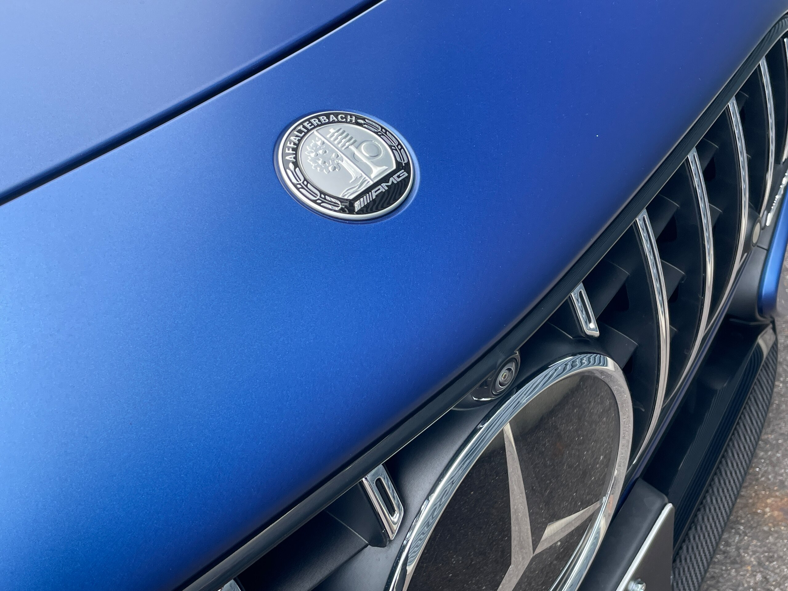 2025 Mercedes Benz AMG SL63 SE Performance — Photo 41 / 51