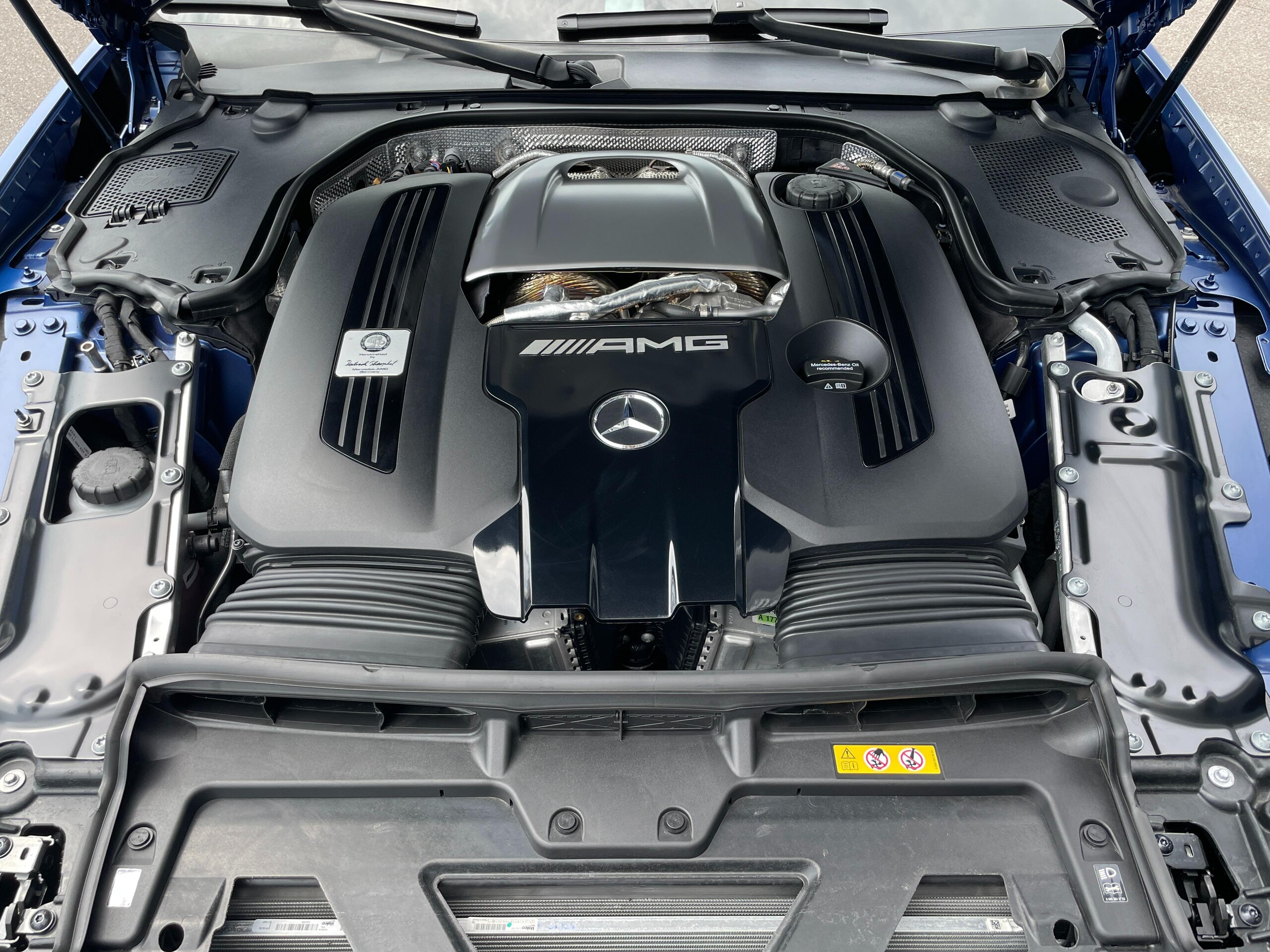 2025 Mercedes Benz AMG SL63 SE Performance — Photo 49 / 51