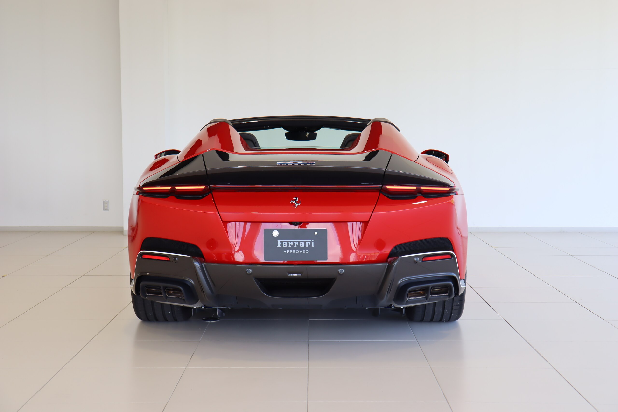 2026 Ferrari 12Cilindri Spider — Photo 6 / 28