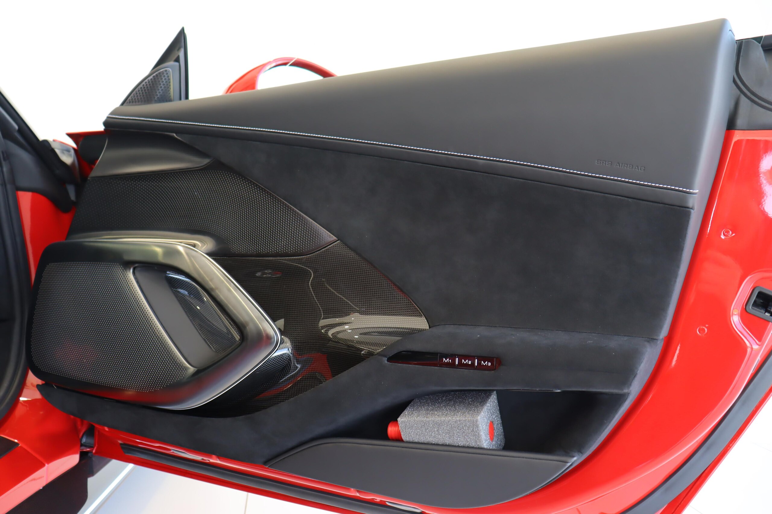 2026 Ferrari 12Cilindri Spider — Photo 20 / 28