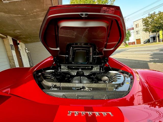 2026 Ferrari 296 Speciale — Photo 16 / 20