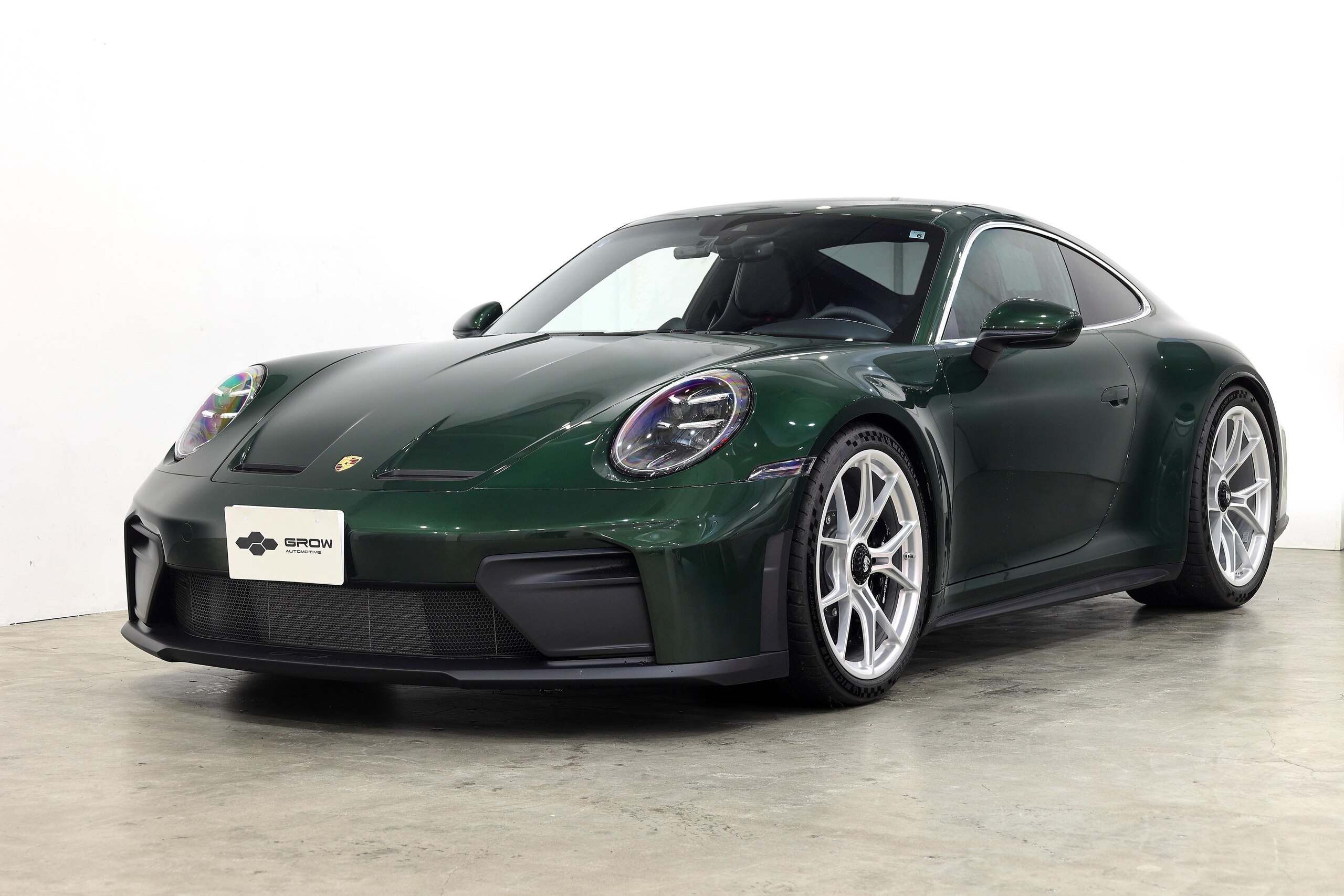 2026 Porsche 911 GT3 Touring Package for sale in Japan