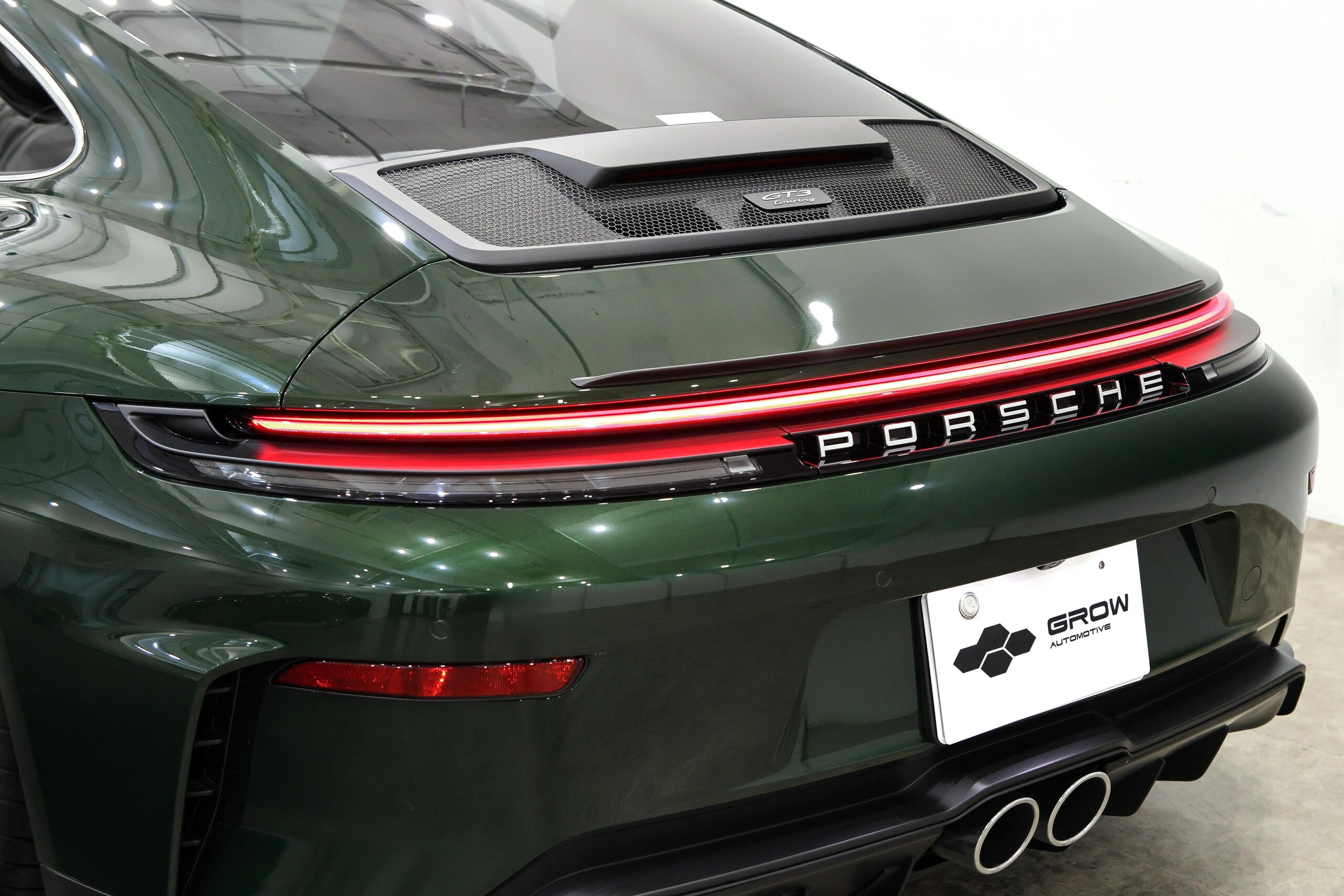 2026 Porsche 911 GT3 — Photo 18 / 71