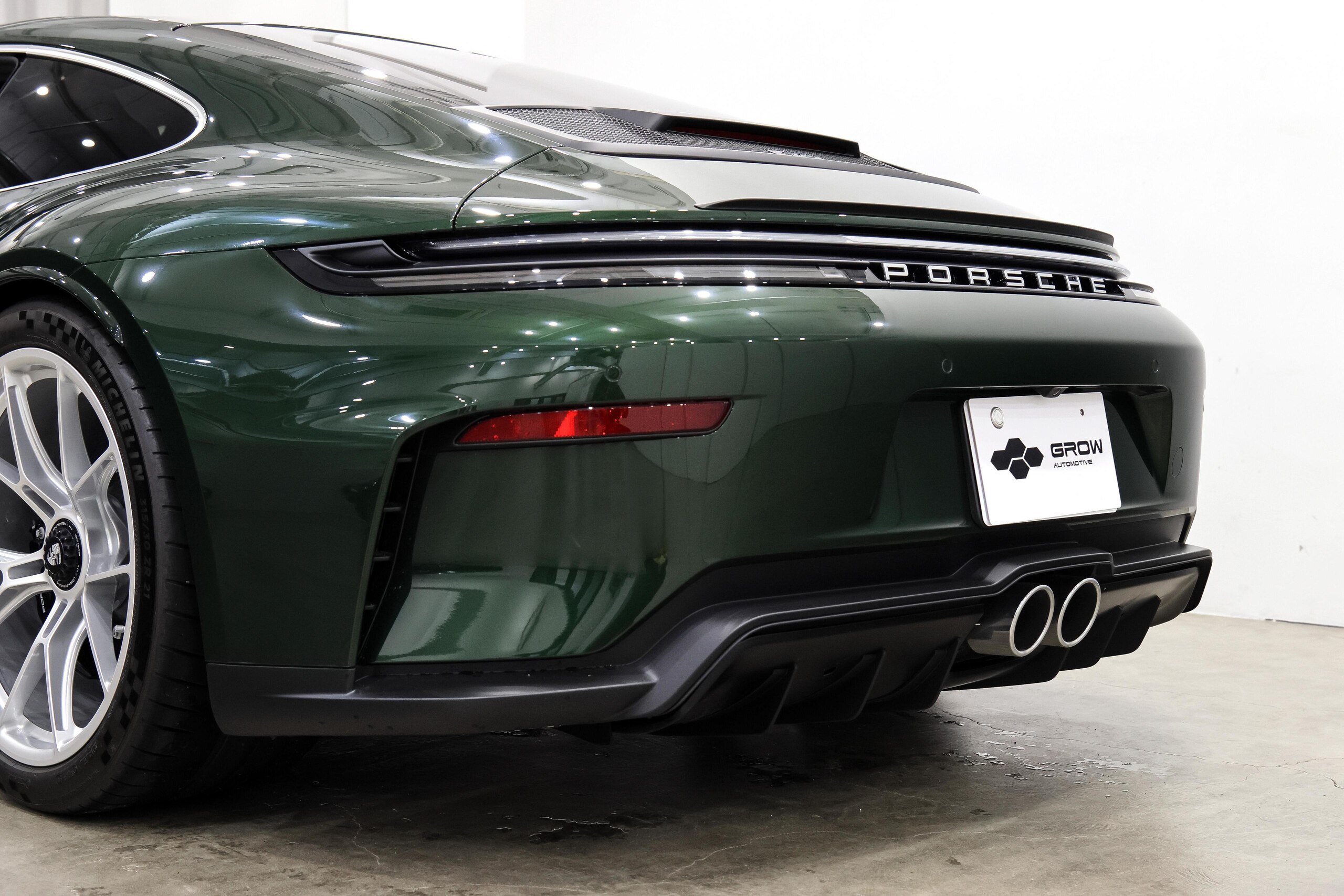 2026 Porsche 911 GT3 — Photo 28 / 71