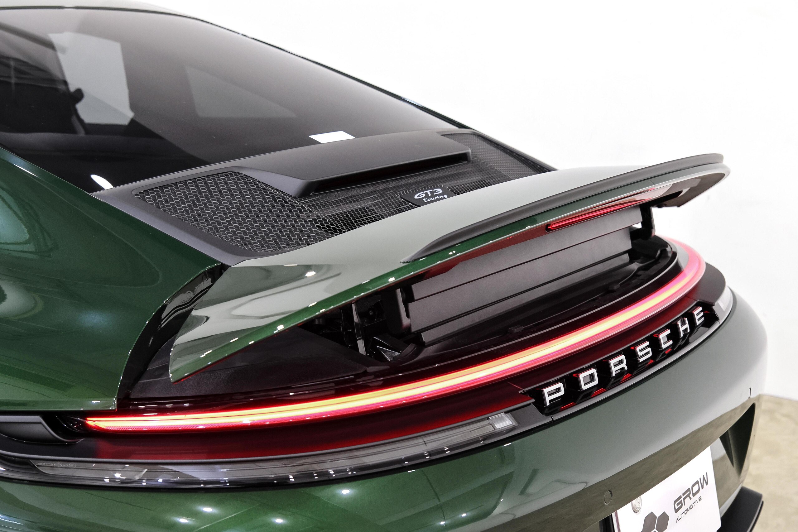 2026 Porsche 911 GT3 — Photo 33 / 71