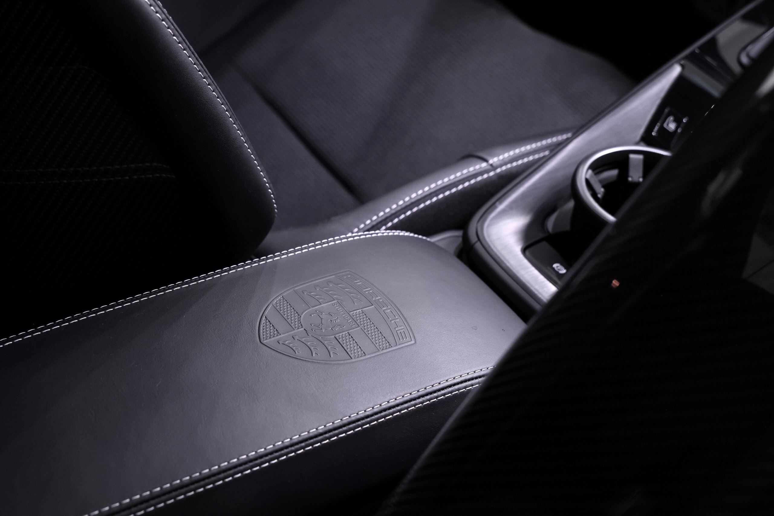 2026 Porsche 911 GT3 — Photo 49 / 71