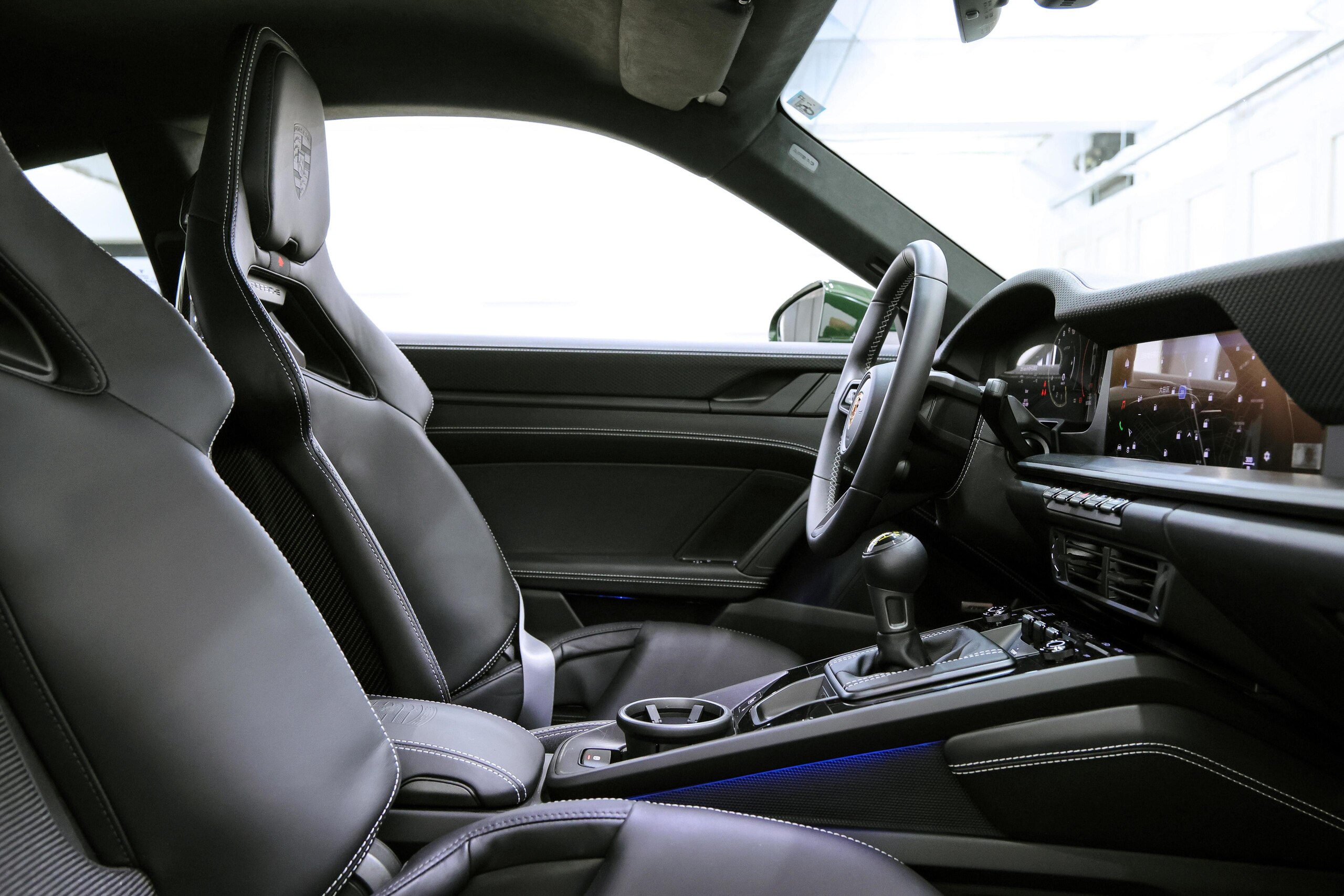 2026 Porsche 911 GT3 — Photo 51 / 71