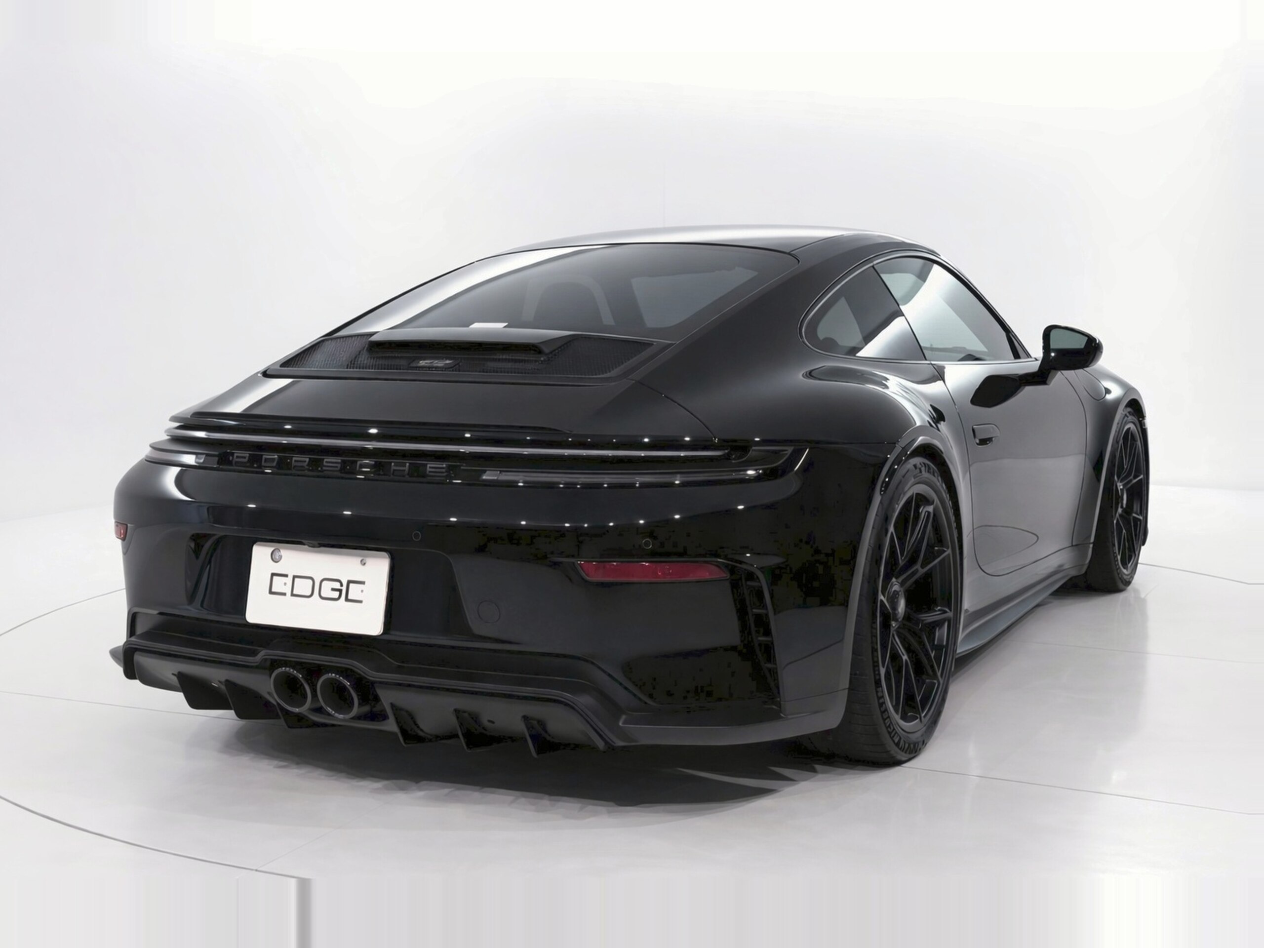 2026 Porsche 911 GT3 — Photo 7 / 49