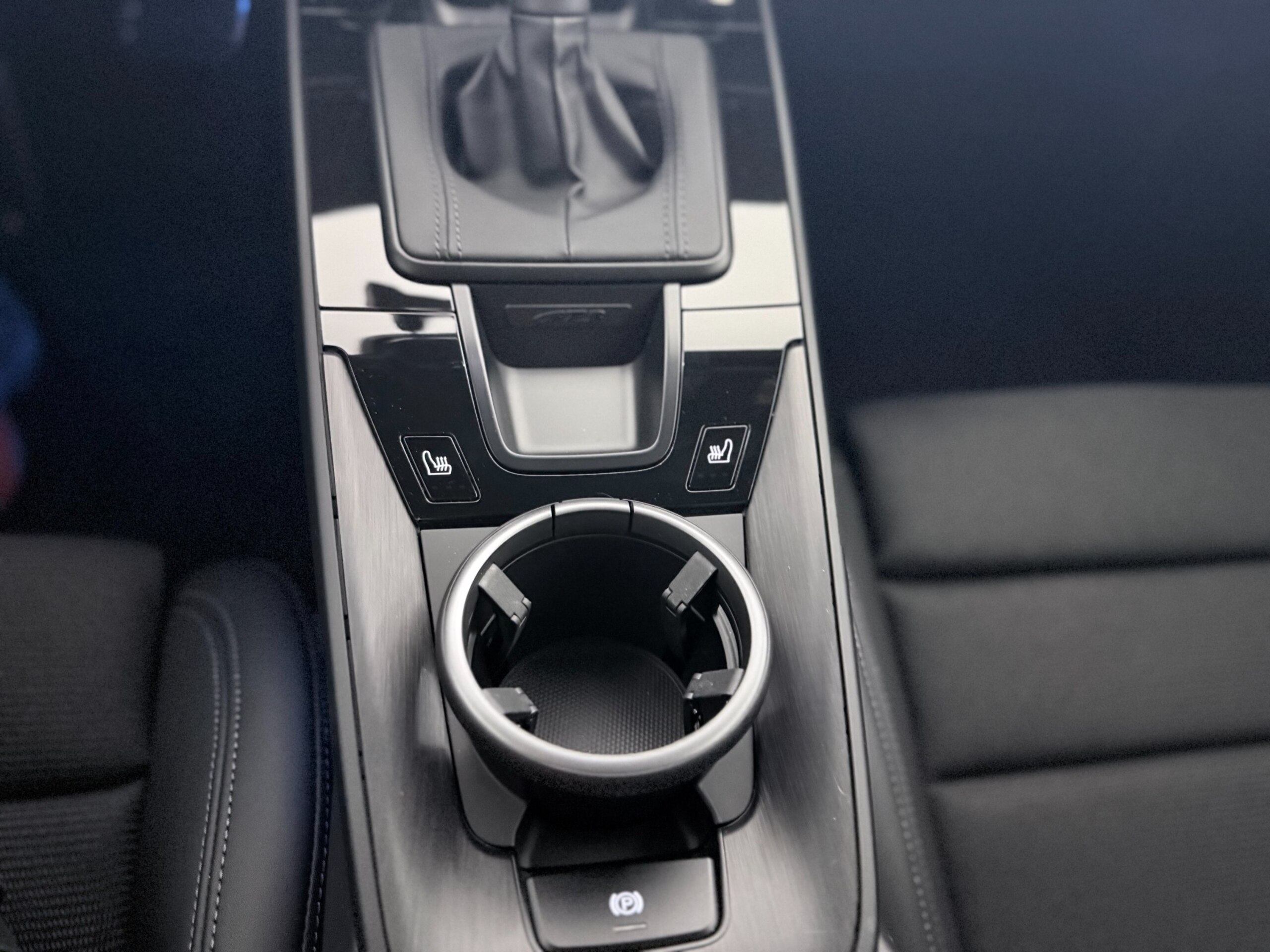 2026 Porsche 911 GT3 — Photo 26 / 49