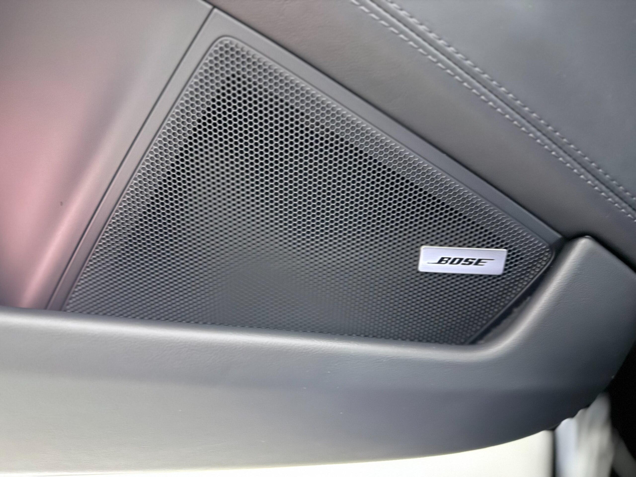 2026 Porsche 911 GT3 — Photo 31 / 49