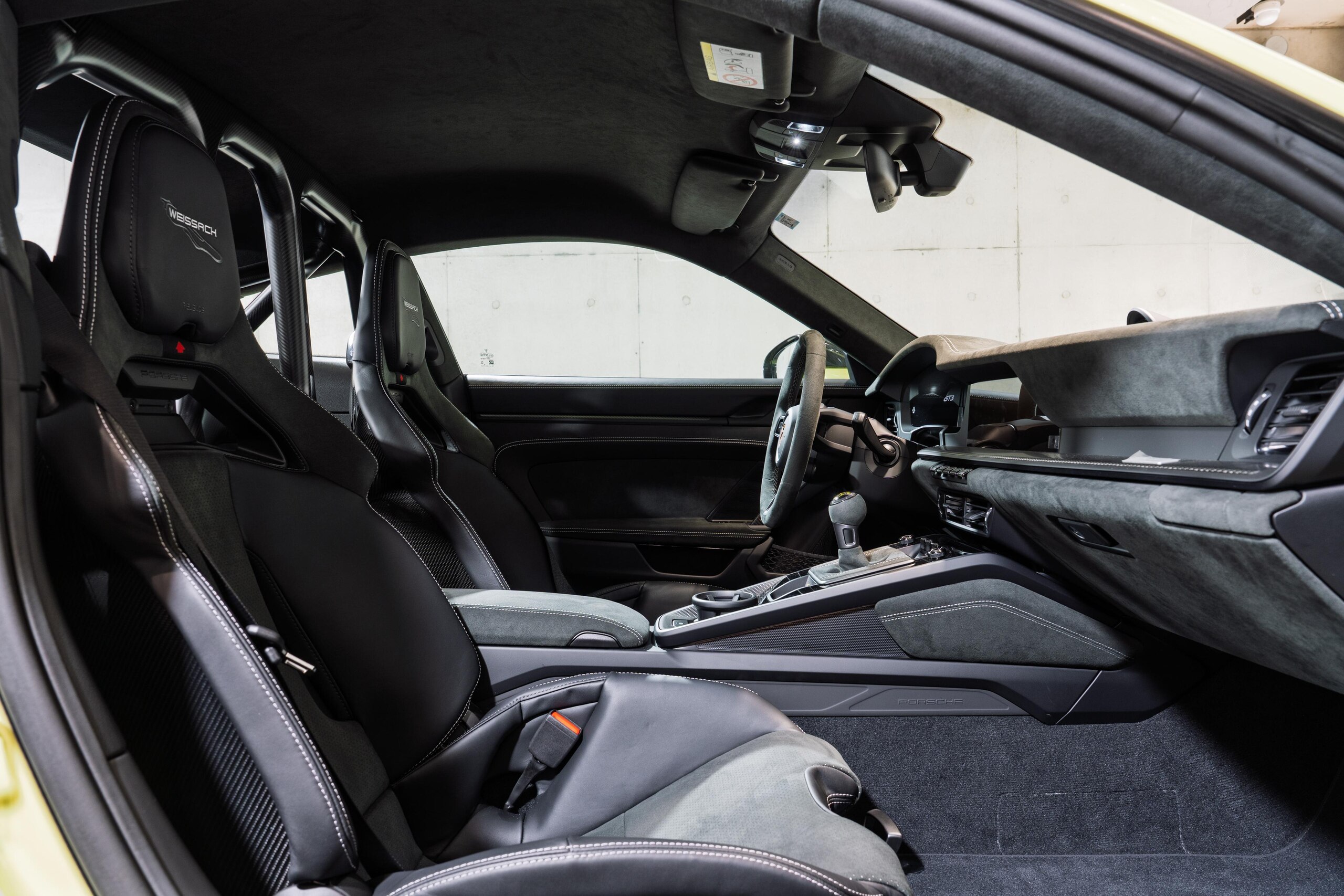 2026 Porsche 911 GT3 — Photo 13 / 31