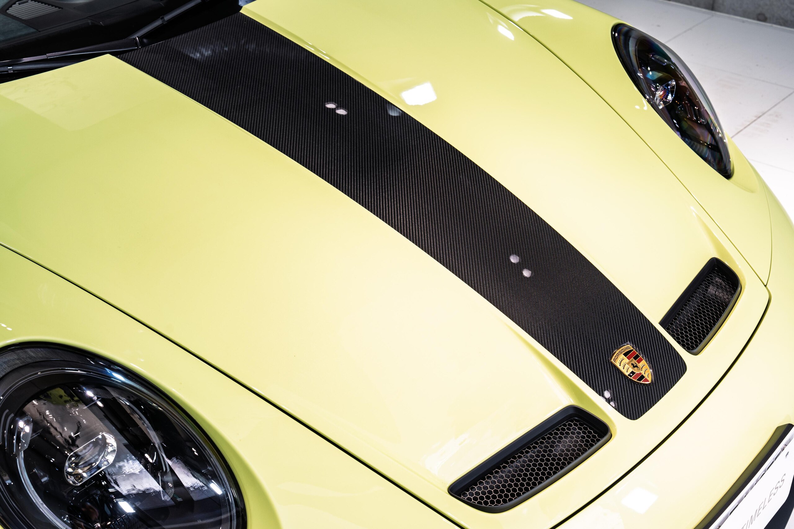 2026 Porsche 911 GT3 — Photo 17 / 31