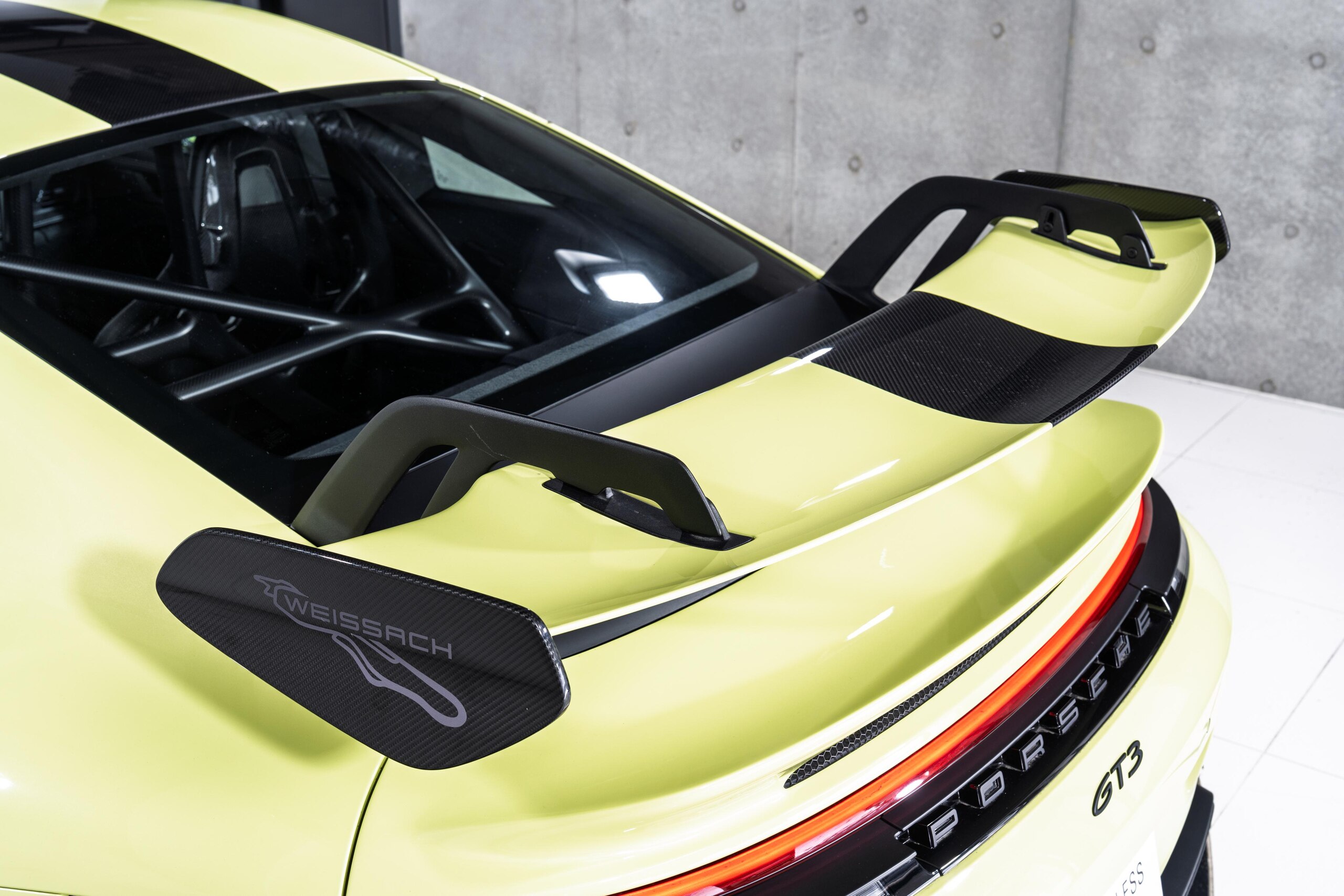 2026 Porsche 911 GT3 — Photo 19 / 31