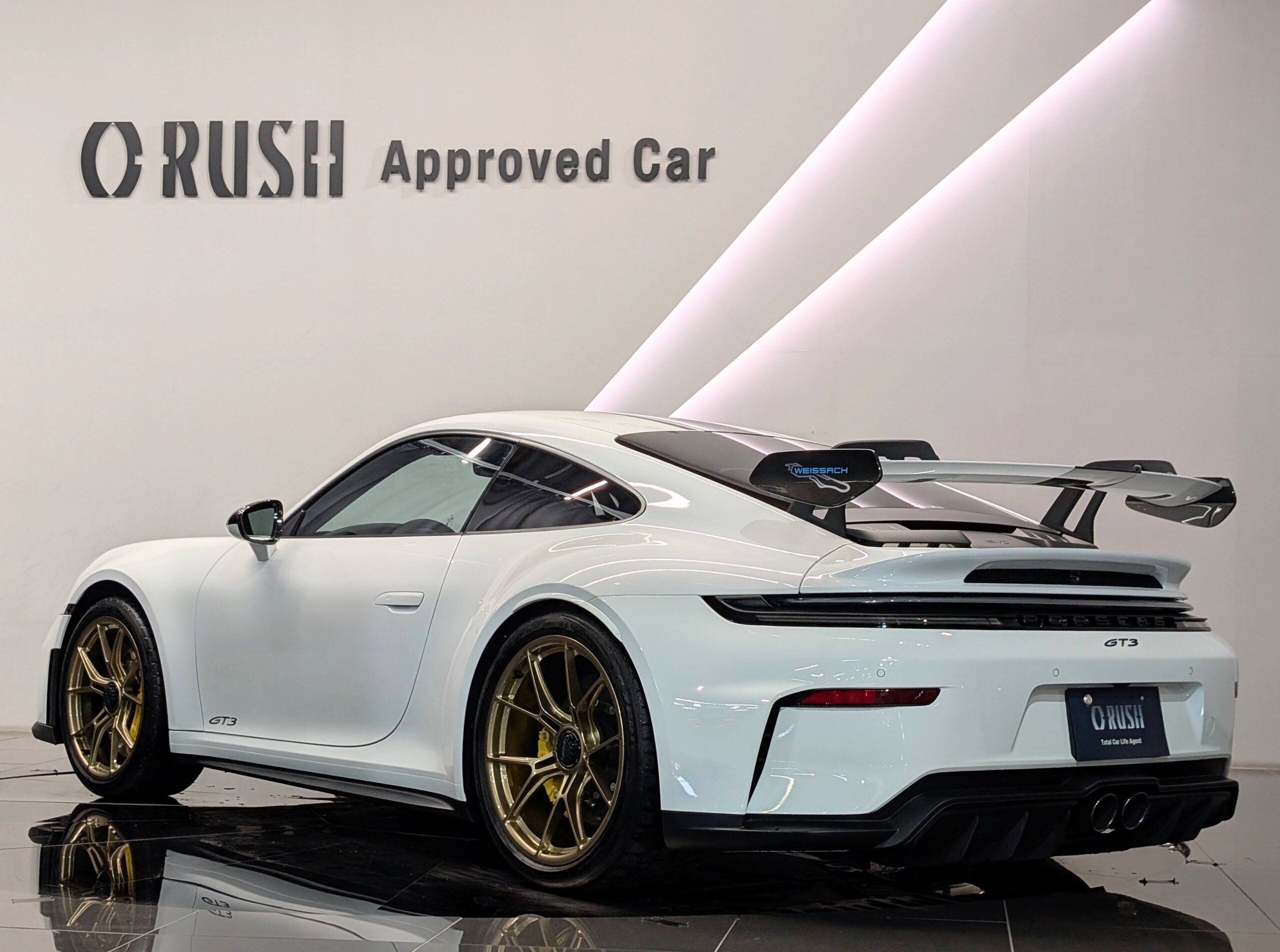 2026 Porsche 911 GT3 — Photo 7 / 39