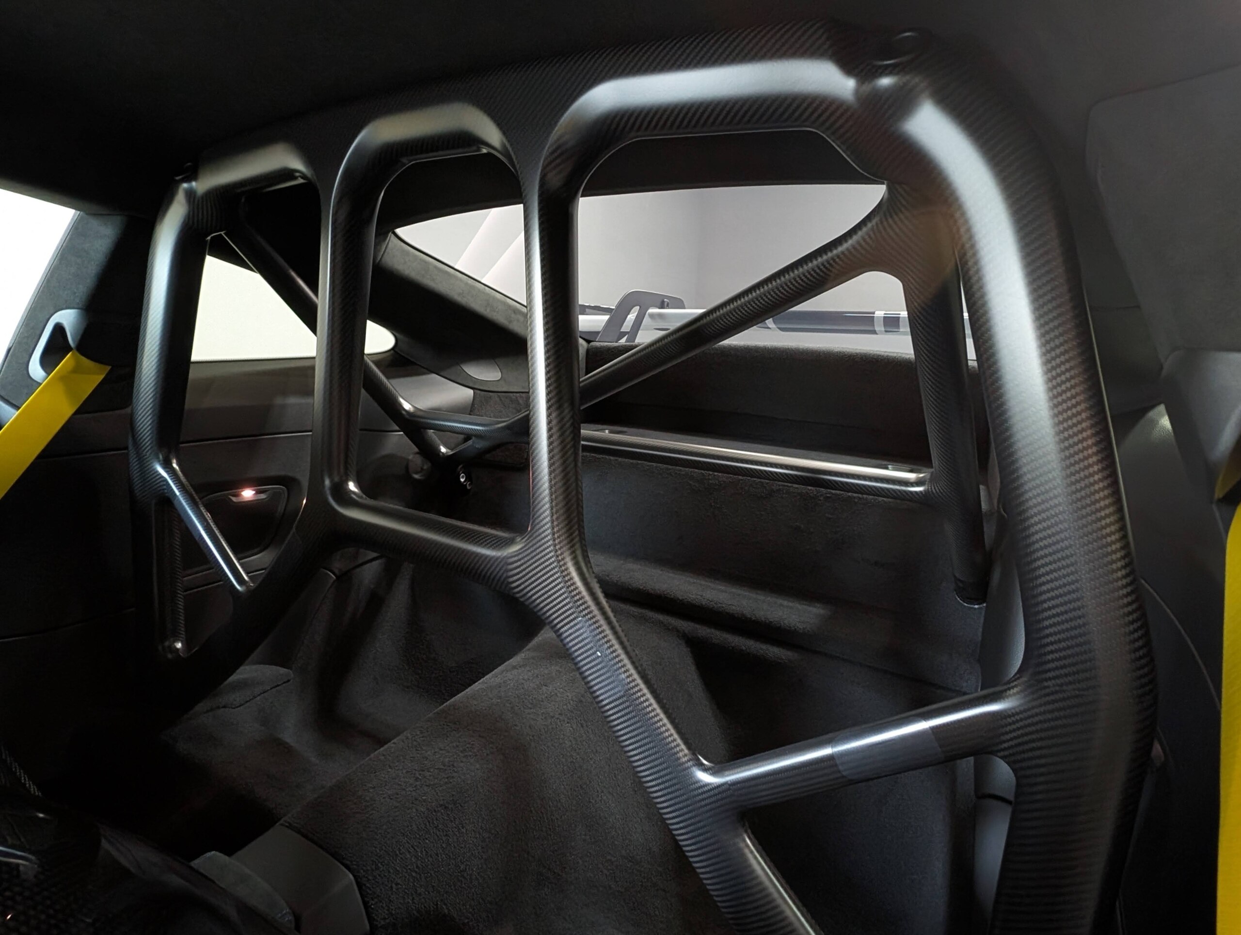 2026 Porsche 911 GT3 — Photo 16 / 39