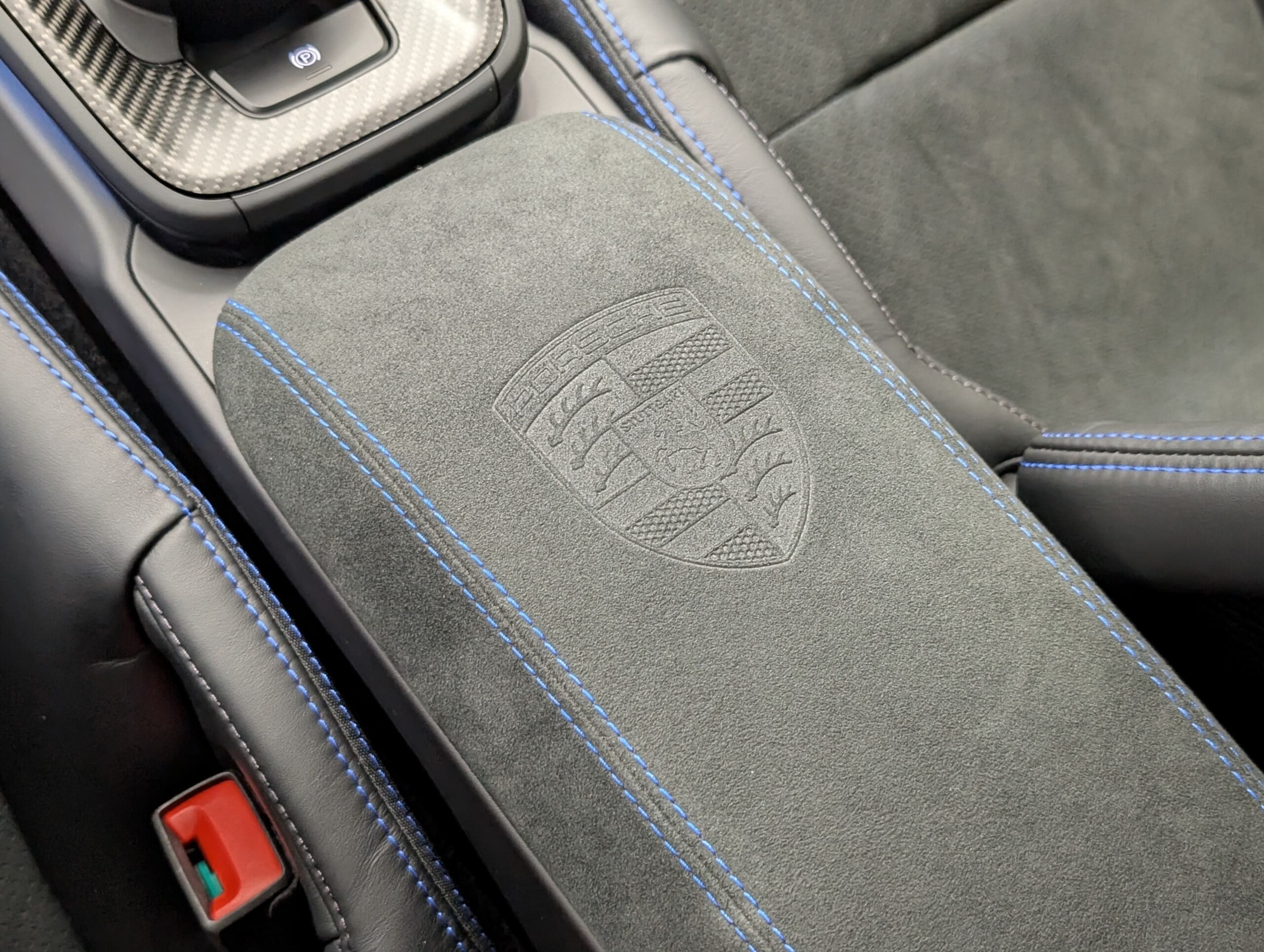 2026 Porsche 911 GT3 — Photo 27 / 39