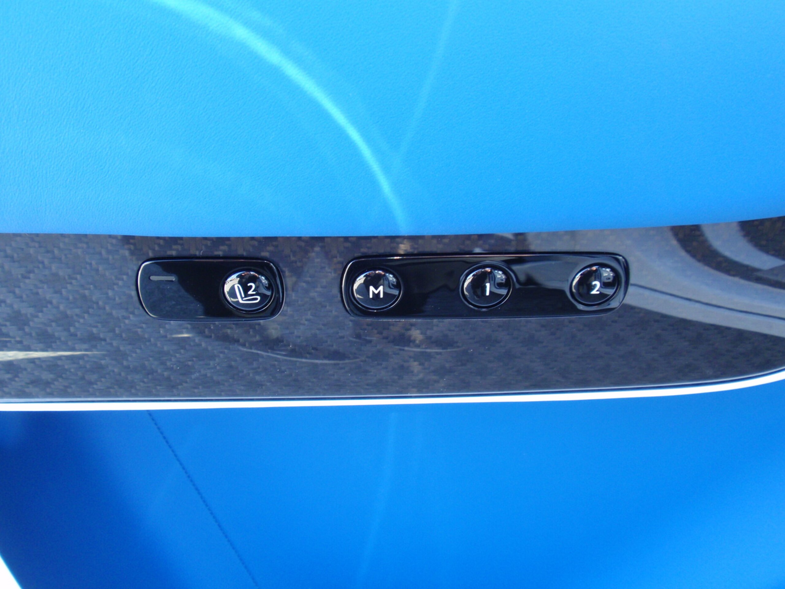 2026 Rolls-Royce Cullinan Black Badge — Photo 60 / 70
