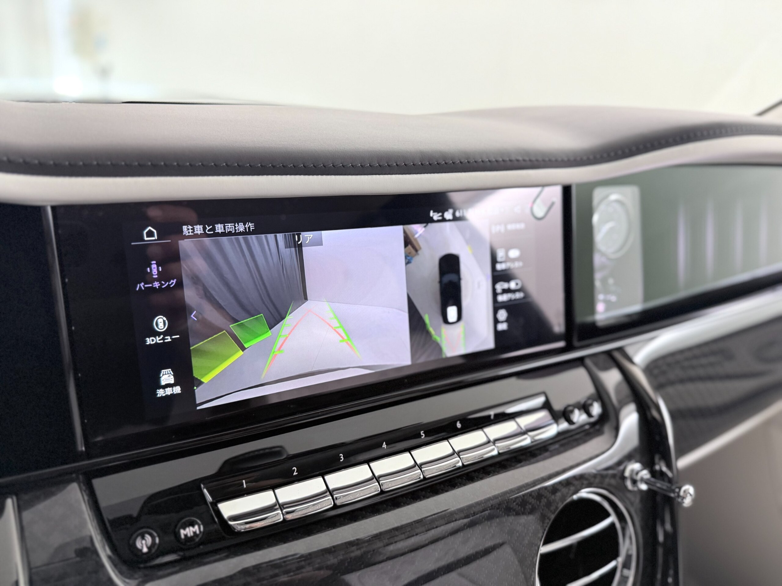 2026 Rolls-Royce Cullinan Black Badge — Photo 22 / 59