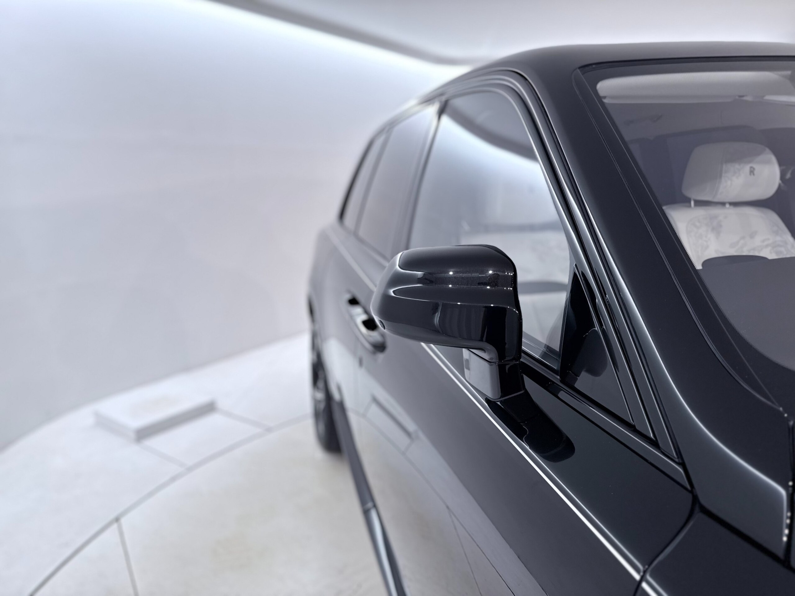 2026 Rolls-Royce Cullinan Black Badge — Photo 50 / 59