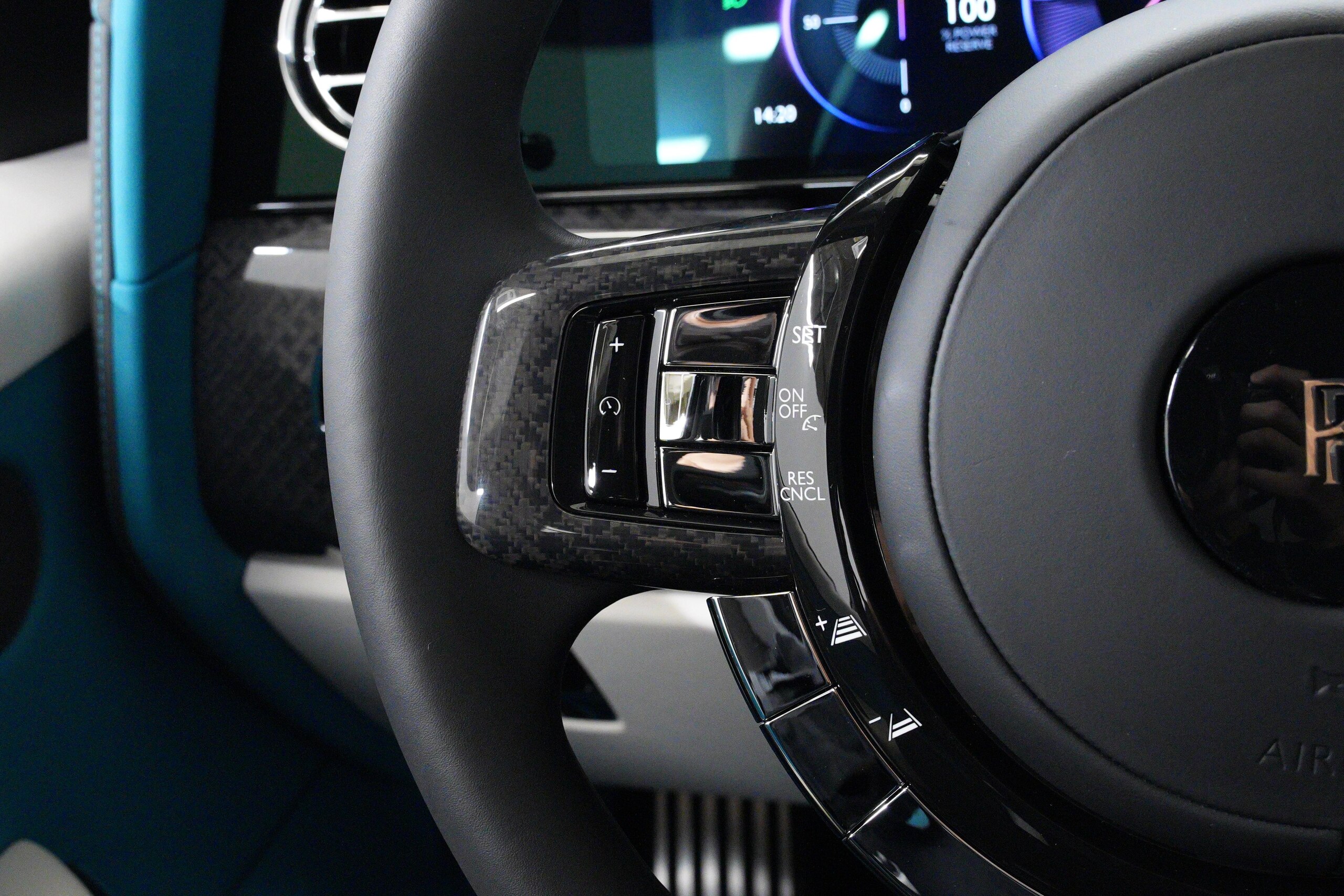 2026 Rolls-Royce Cullinan — Photo 22 / 41