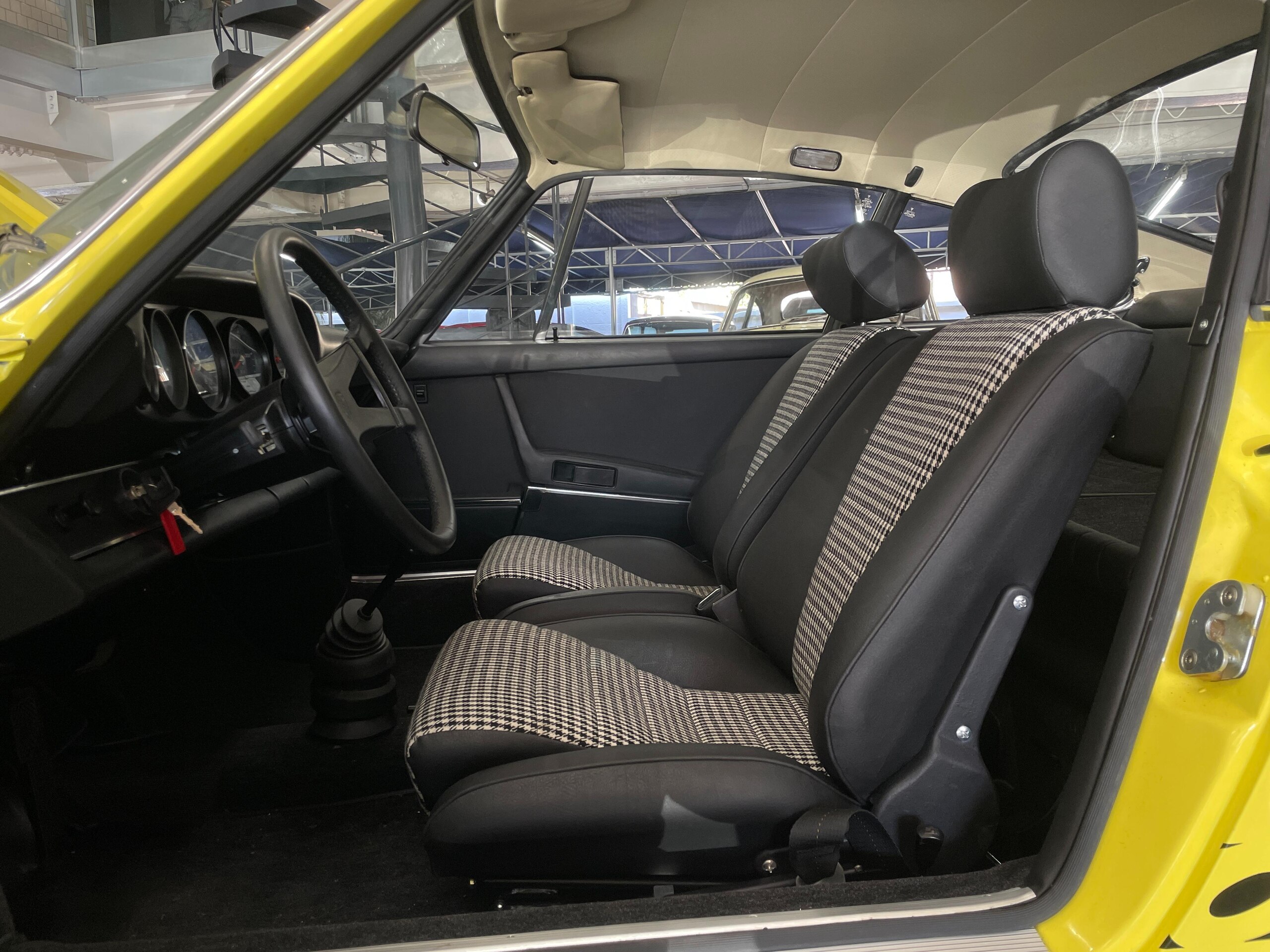 1973 Porsche 911 Carrera RS 2.7 — Photo 6 / 13