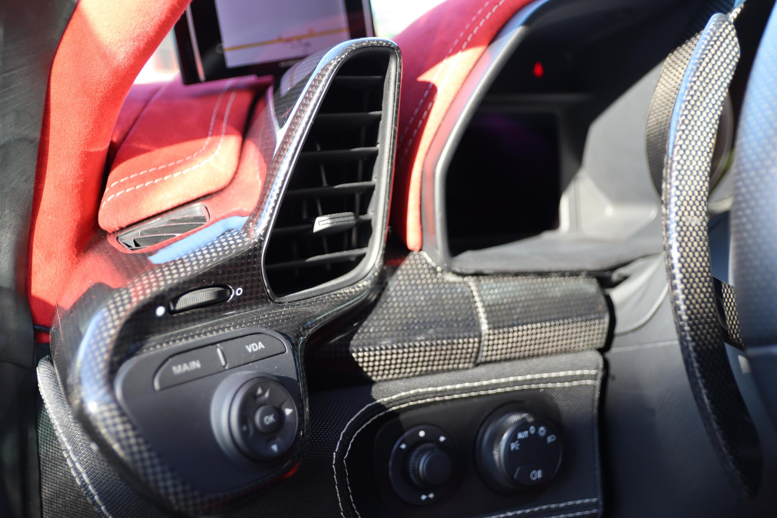 2015 Ferrari 458 Speciale — Photo 10 / 21