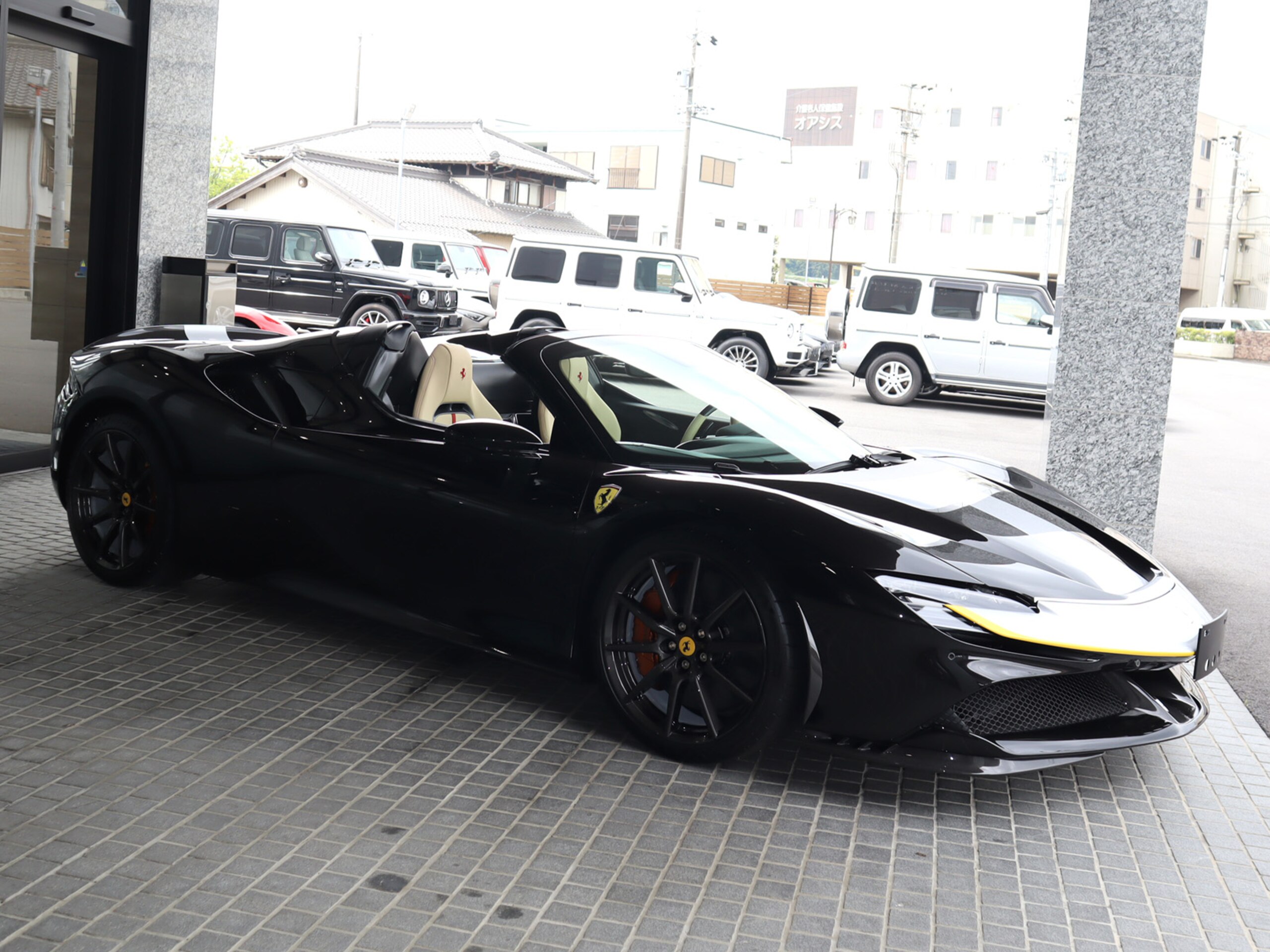 2023 Ferrari SF90 Spider for sale in Japan